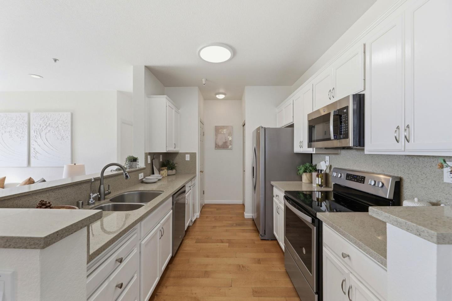 Photo #8: ML82043010 Listing: Photo #8
