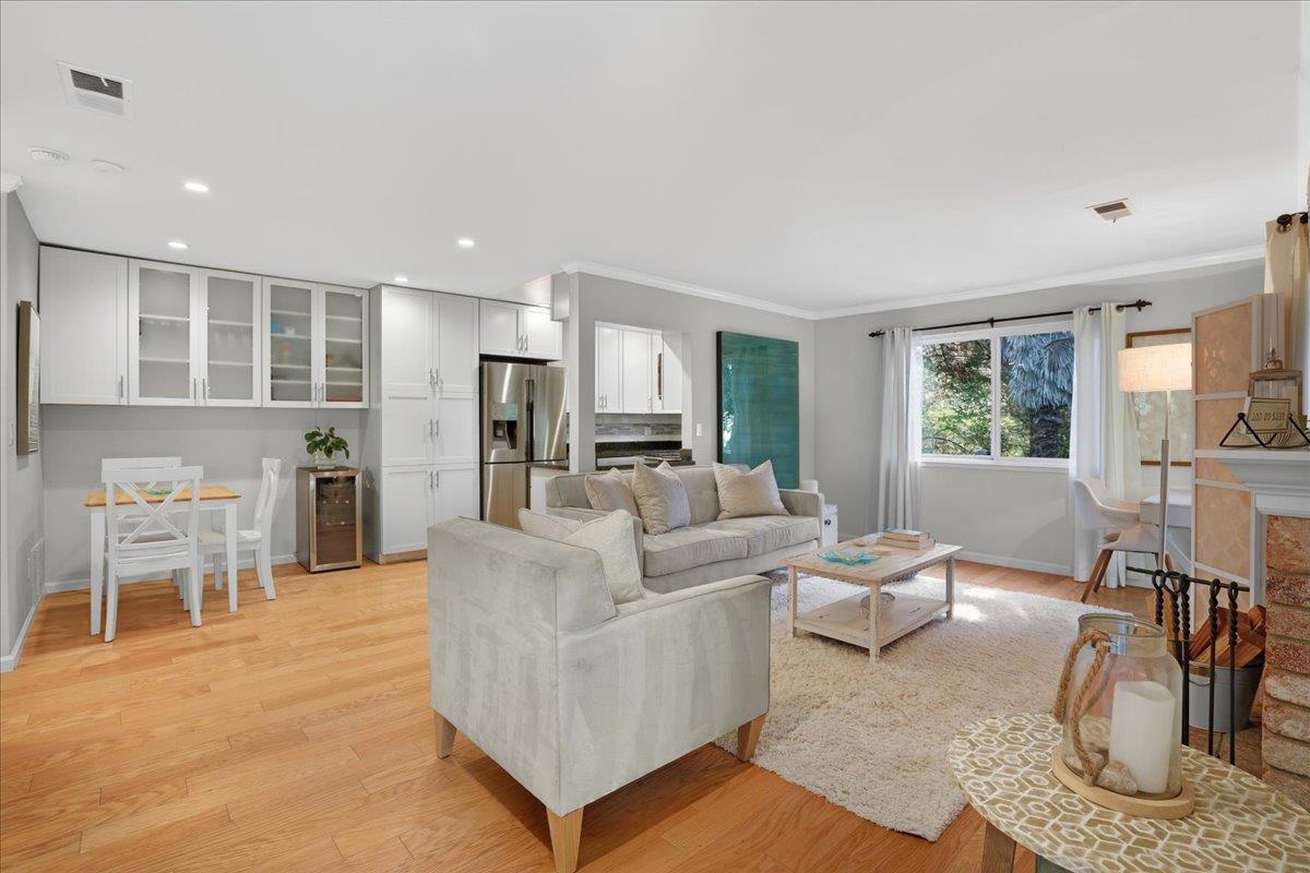 Detail Gallery Image 5 of 29 For 1400 Dolphin Dr, Aptos,  CA 95003 - 2 Beds | 1/1 Baths