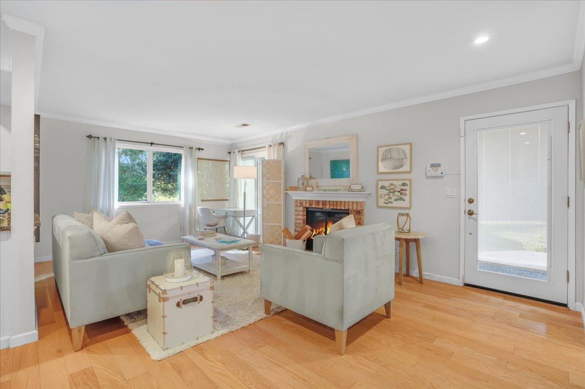 Detail Gallery Image 6 of 29 For 1400 Dolphin Dr, Aptos,  CA 95003 - 2 Beds | 1/1 Baths