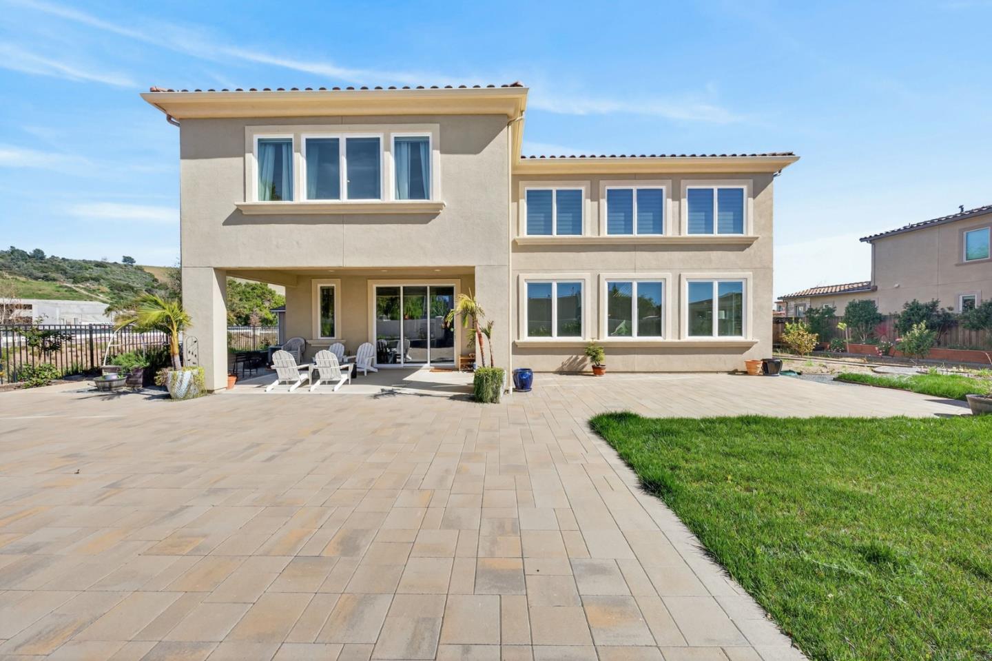 Detail Gallery Image 44 of 59 For 18675 Corte Paterna, Morgan Hill,  CA 95037 - 4 Beds | 3/1 Baths