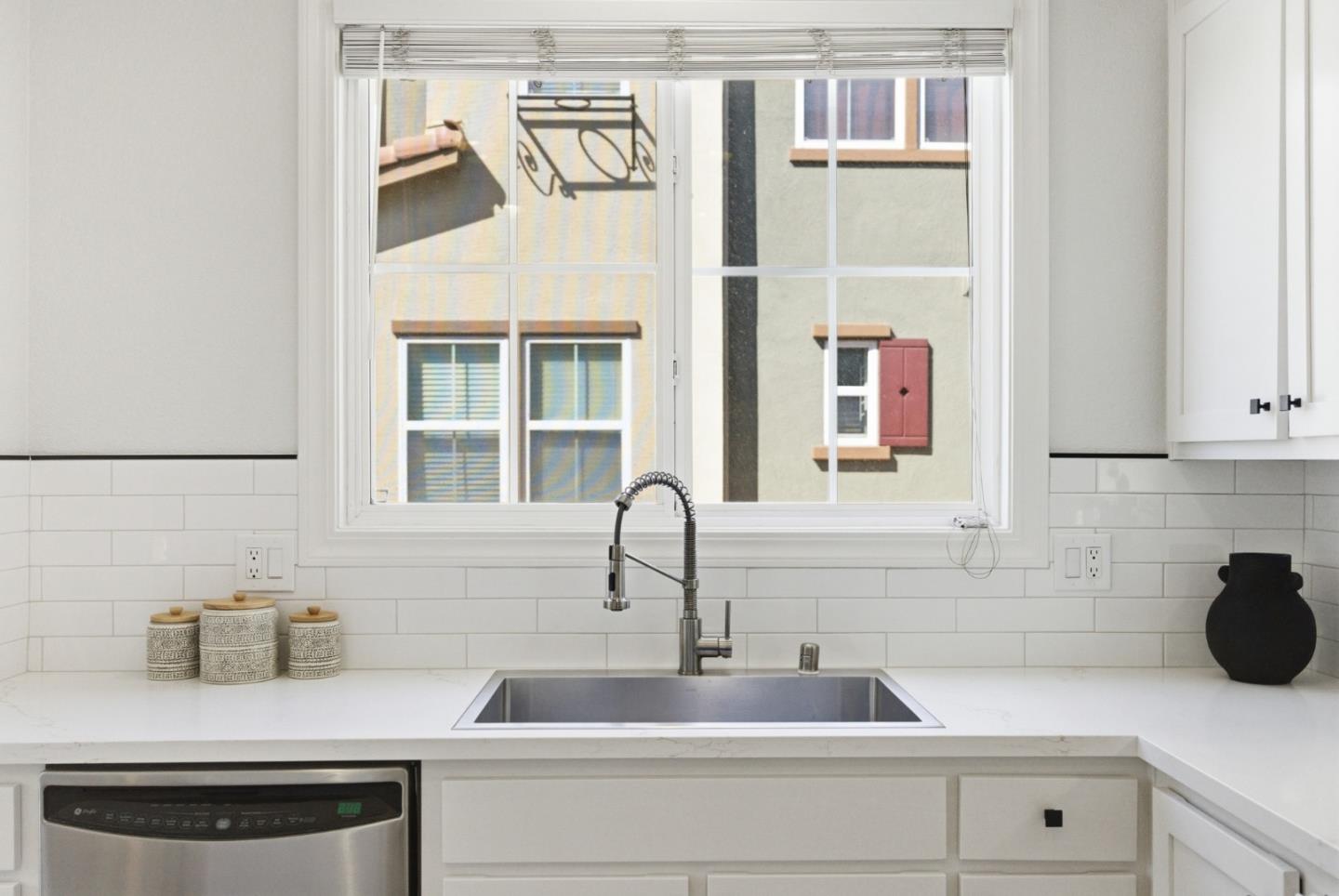 Photo #25: ML82043014 Listing: Photo #25