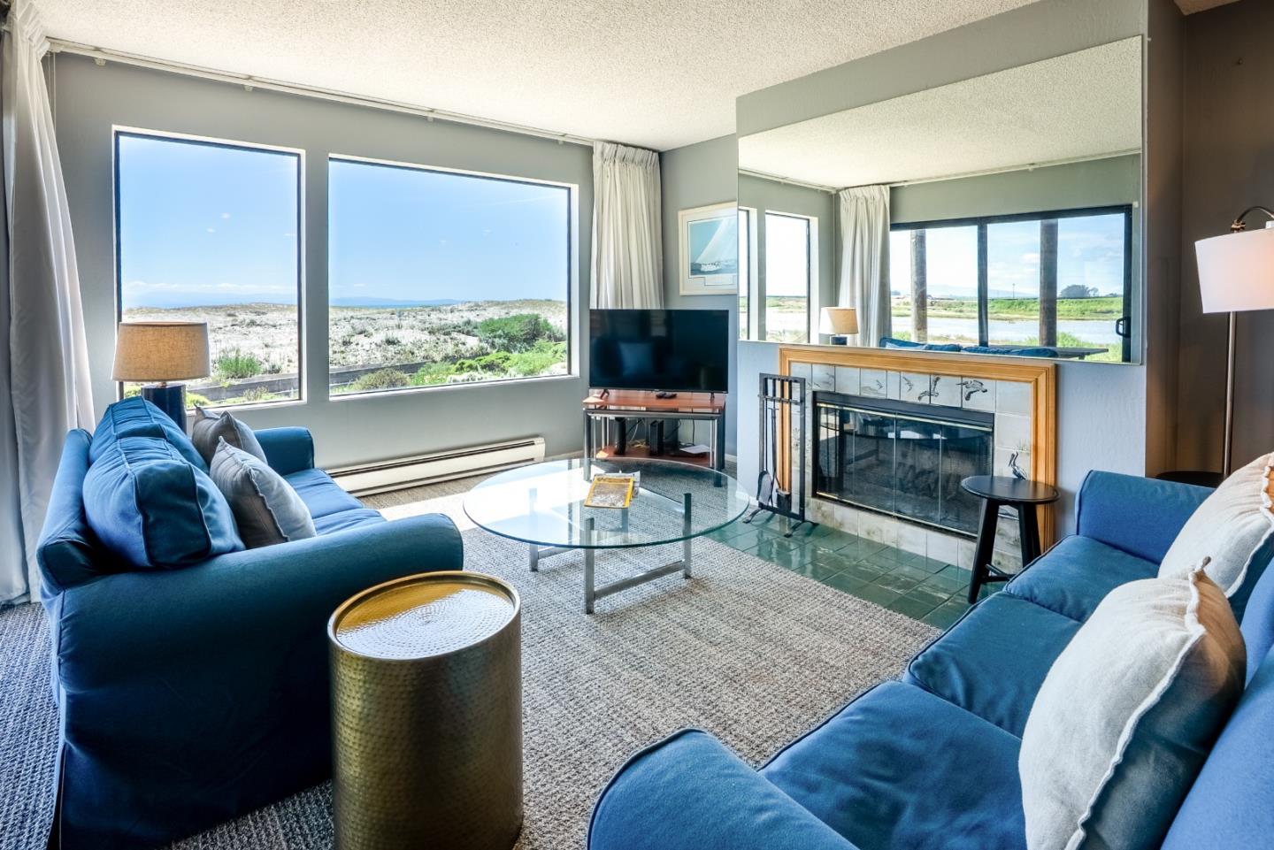 Front Image Thumbnail for ML82043015