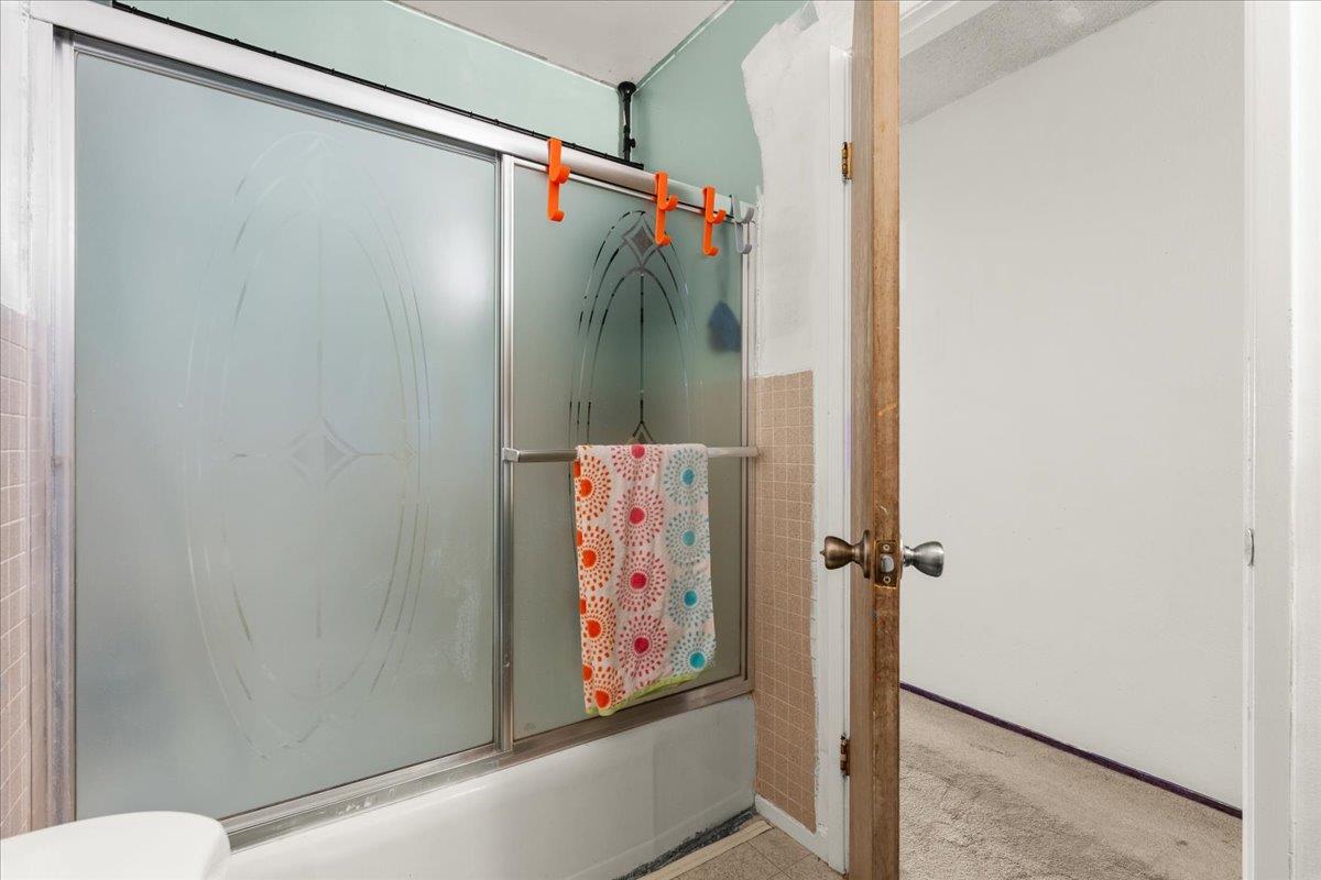 Detail Gallery Image 18 of 22 For 209 Beegum Way, San Jose,  CA 95123 - 3 Beds | 2 Baths