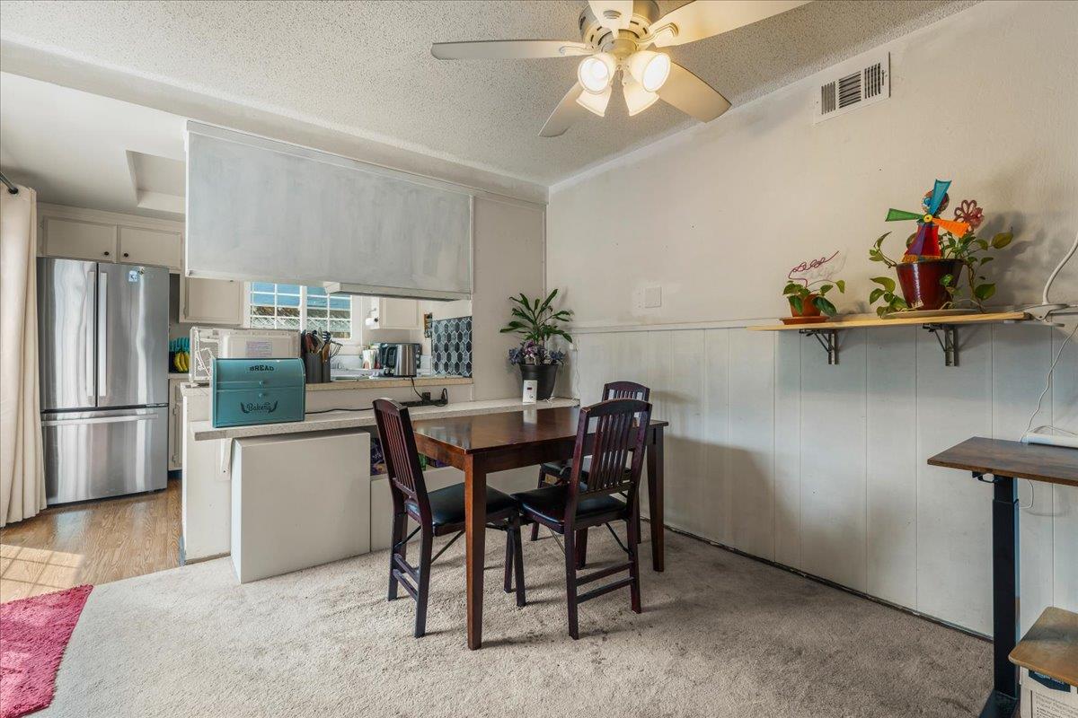 Detail Gallery Image 7 of 22 For 209 Beegum Way, San Jose,  CA 95123 - 3 Beds | 2 Baths