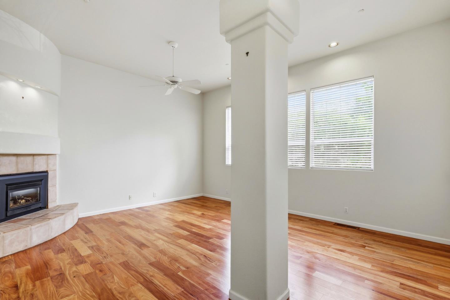 Detail Gallery Image 6 of 42 For 360 Carrera Cir, Aptos,  CA 95003 - 3 Beds | 2/1 Baths