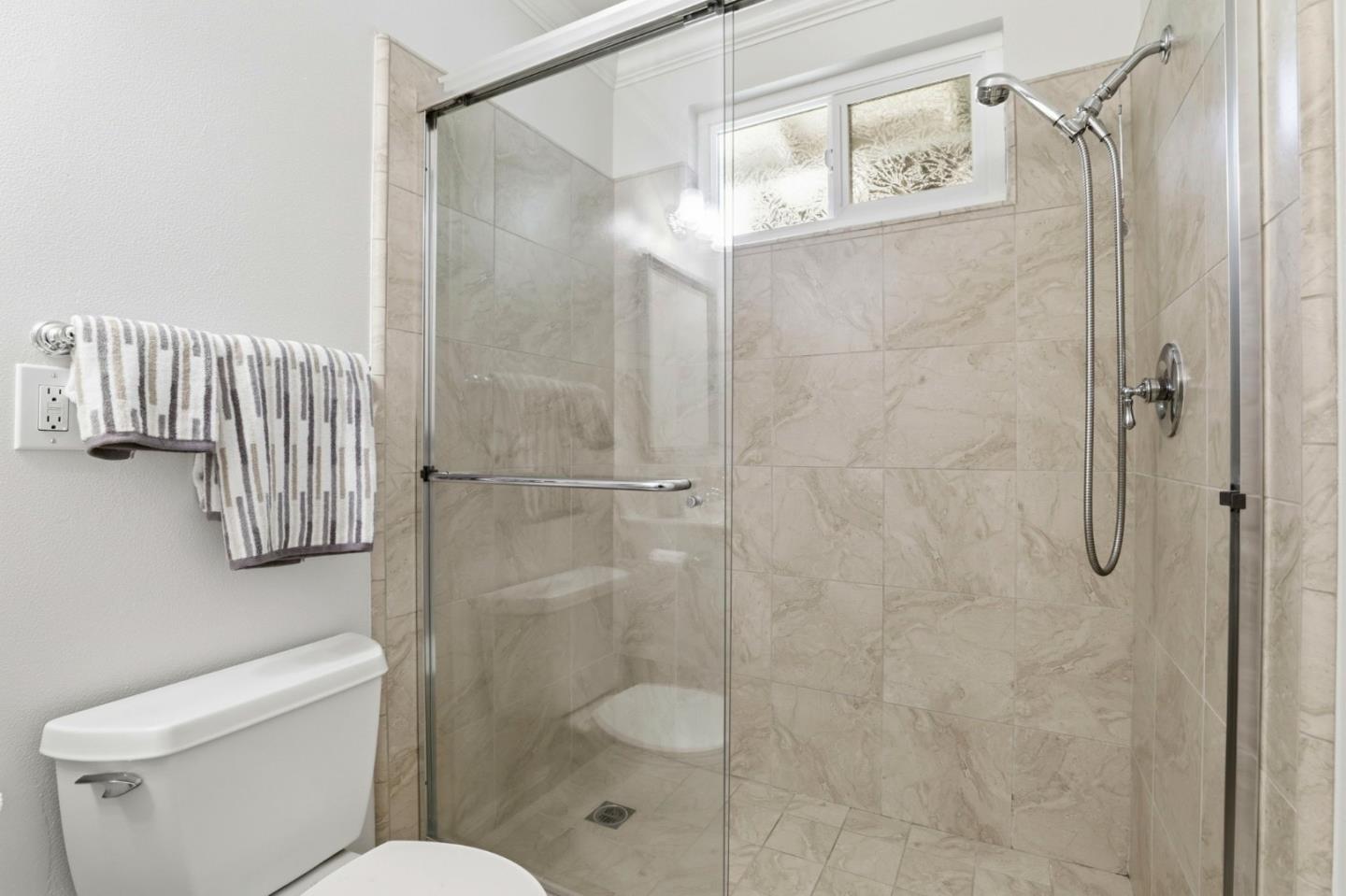 Detail Gallery Image 20 of 40 For 1670 Andalusia Way, San Jose,  CA 95125 - 3 Beds | 2/1 Baths