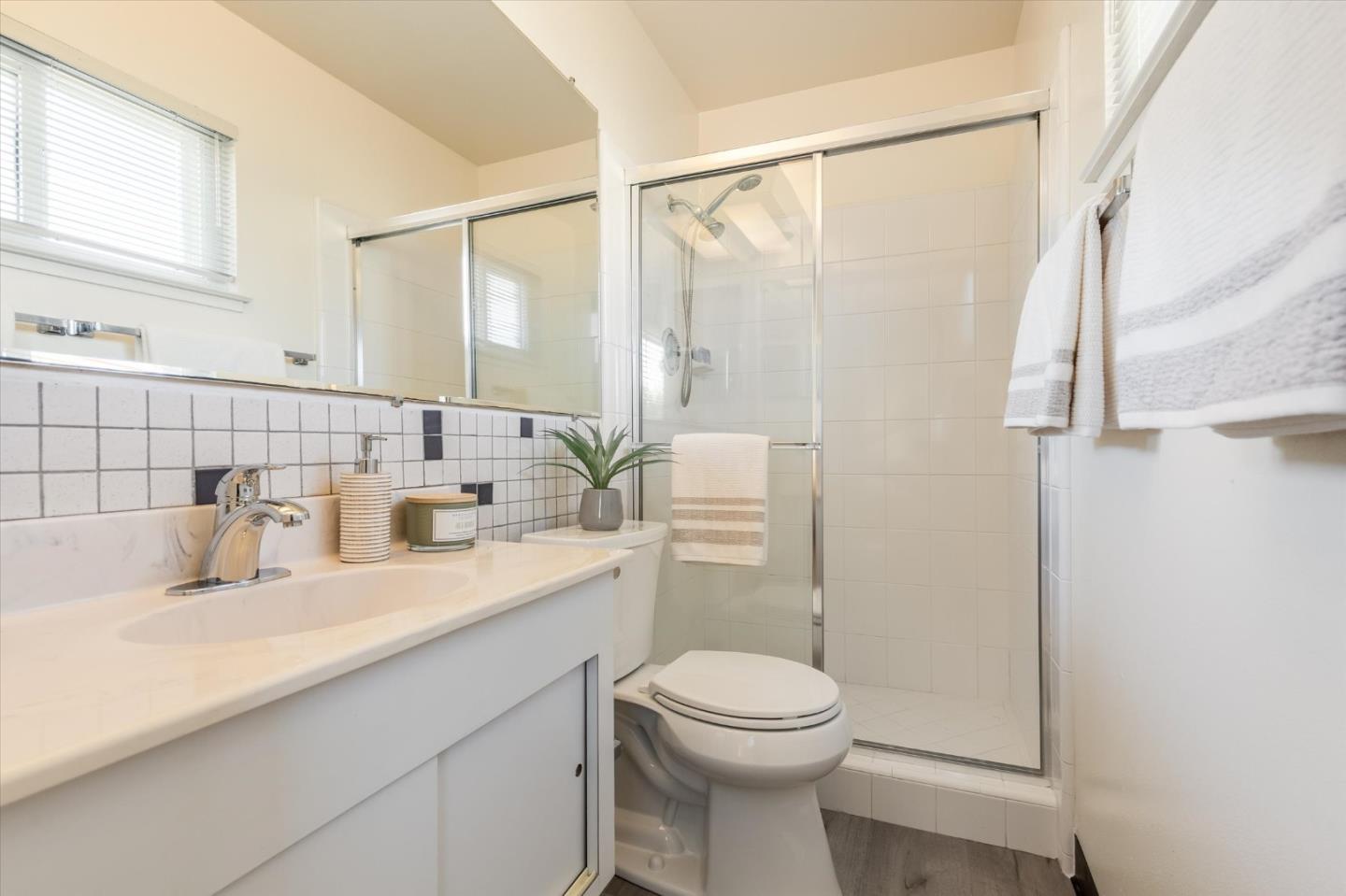 Detail Gallery Image 26 of 35 For 882 Maranta Ave, Sunnyvale,  CA 94087 - 4 Beds | 3 Baths