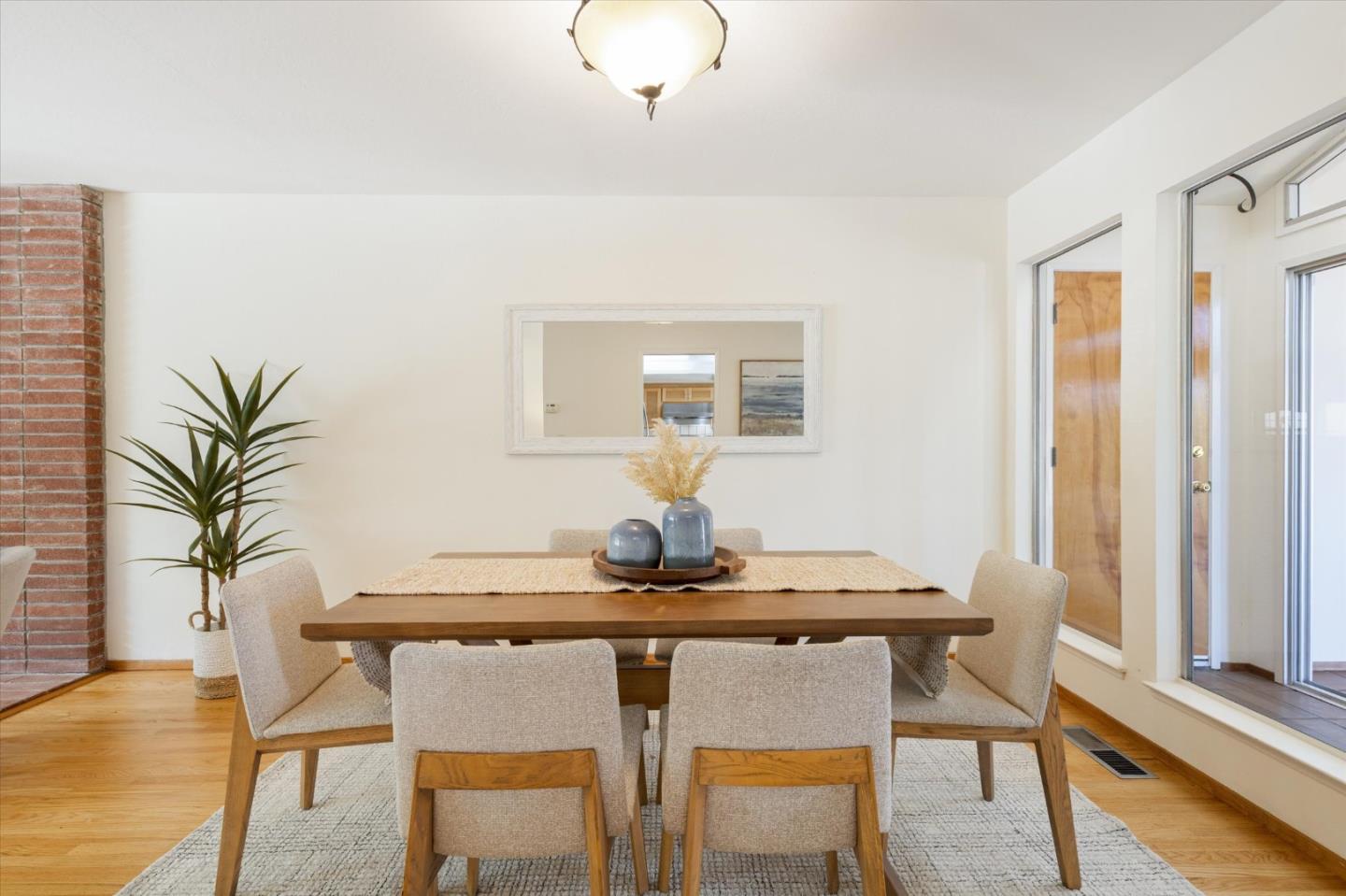 Detail Gallery Image 8 of 35 For 882 Maranta Ave, Sunnyvale,  CA 94087 - 4 Beds | 3 Baths