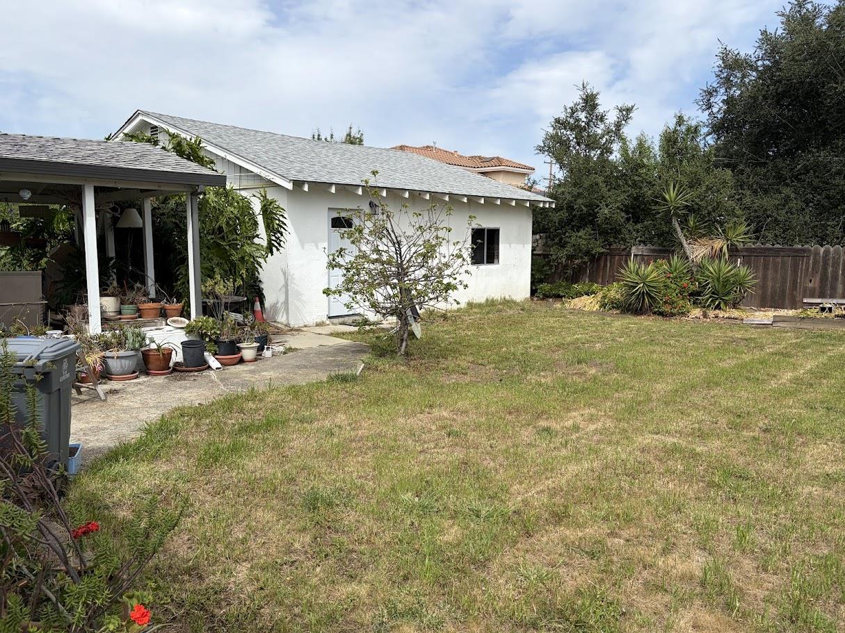 Detail Gallery Image 13 of 17 For 10176 S Tantau Ave, Cupertino,  CA 95014 - 3 Beds | 2 Baths