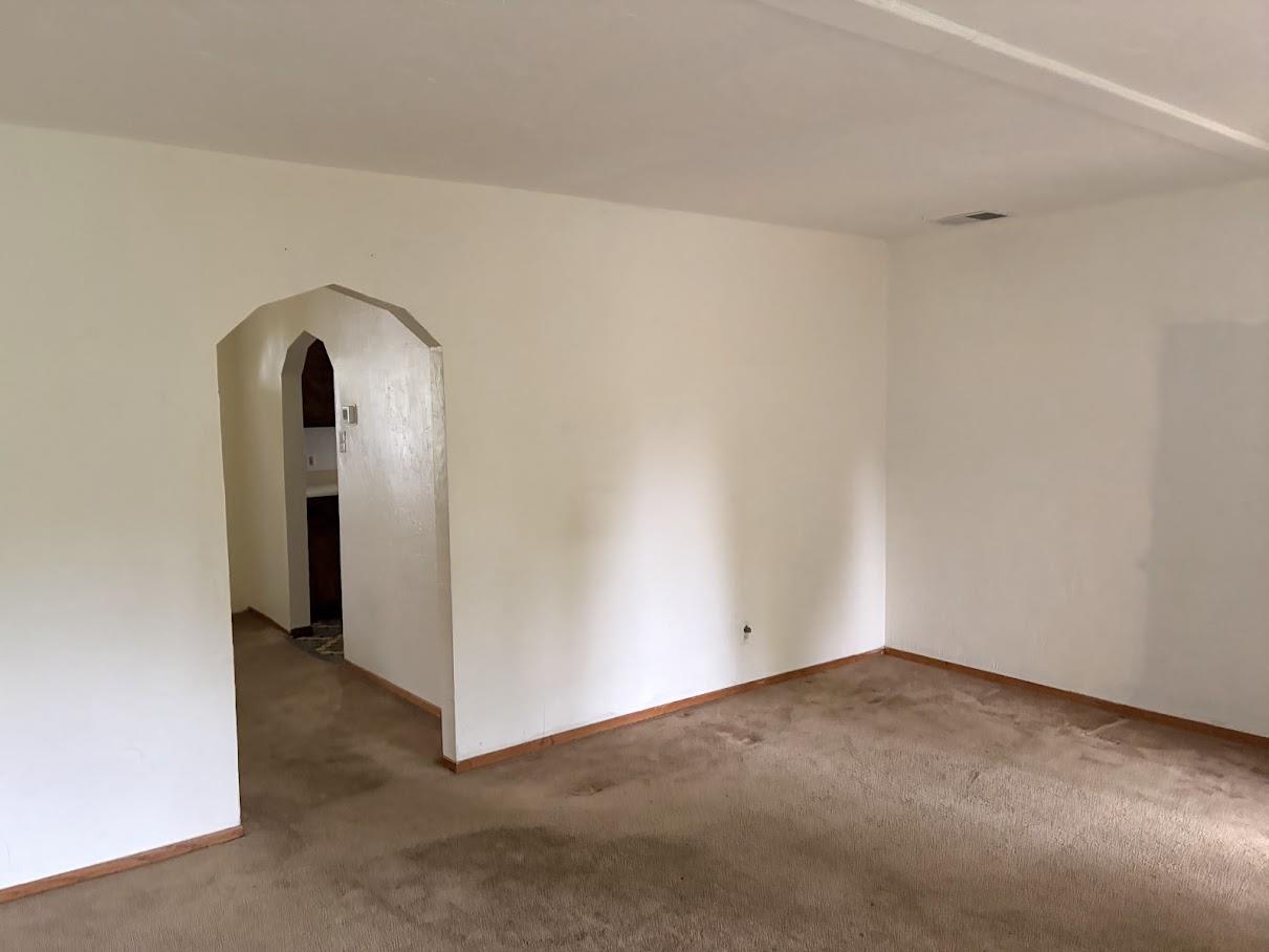 Detail Gallery Image 2 of 17 For 10176 S Tantau Ave, Cupertino,  CA 95014 - 3 Beds | 2 Baths