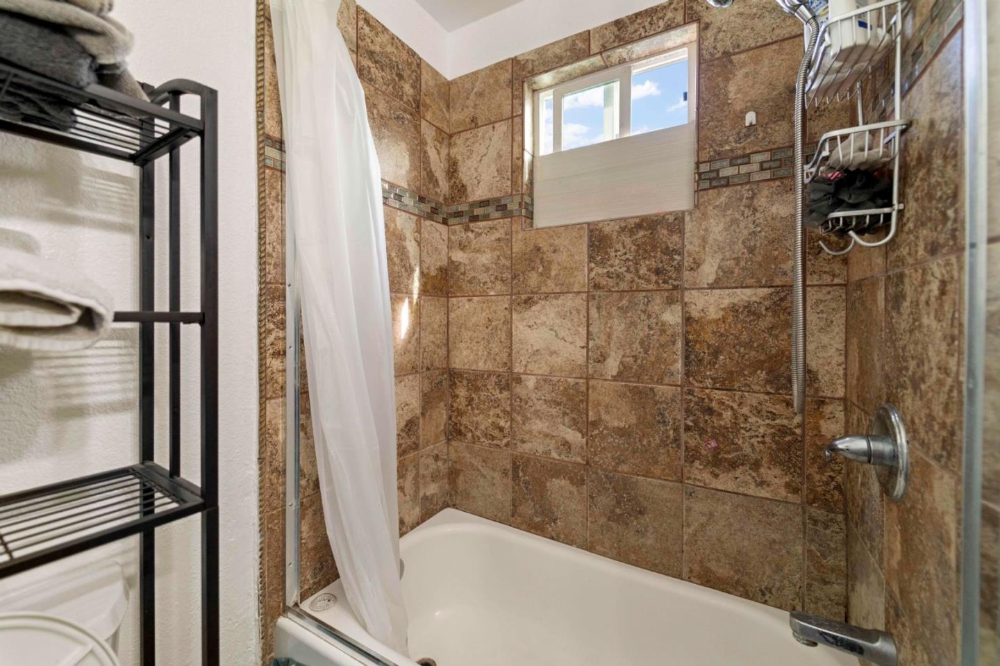 Detail Gallery Image 17 of 22 For 1500 Virginia Place #159,  San Jose,  CA 95116 - 3 Beds | 2 Baths