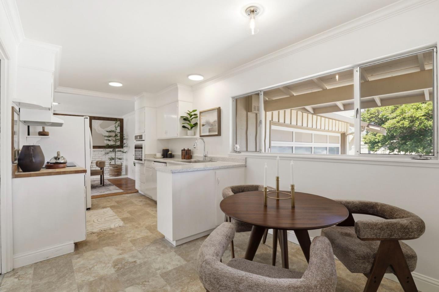 Detail Gallery Image 10 of 34 For 19660 Vicksburg Dr, Cupertino,  CA 95014 - 3 Beds | 2 Baths