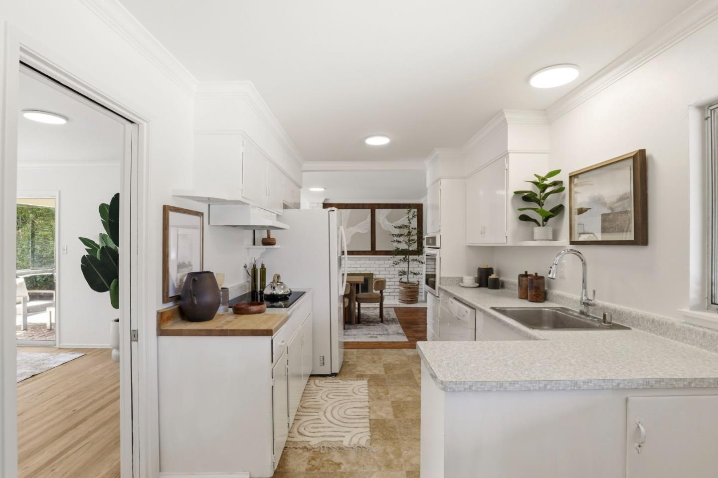 Detail Gallery Image 13 of 34 For 19660 Vicksburg Dr, Cupertino,  CA 95014 - 3 Beds | 2 Baths