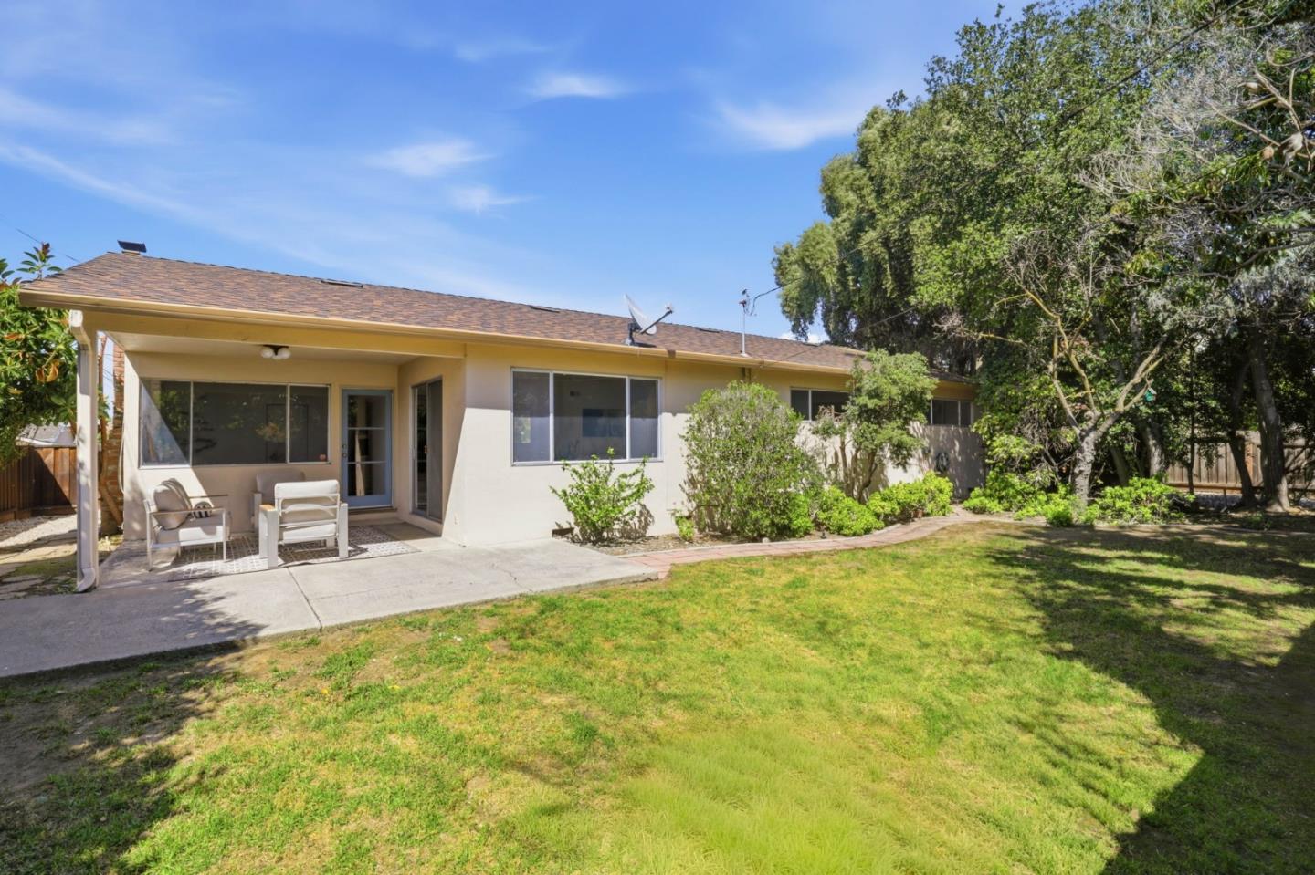 Detail Gallery Image 32 of 34 For 19660 Vicksburg Dr, Cupertino,  CA 95014 - 3 Beds | 2 Baths