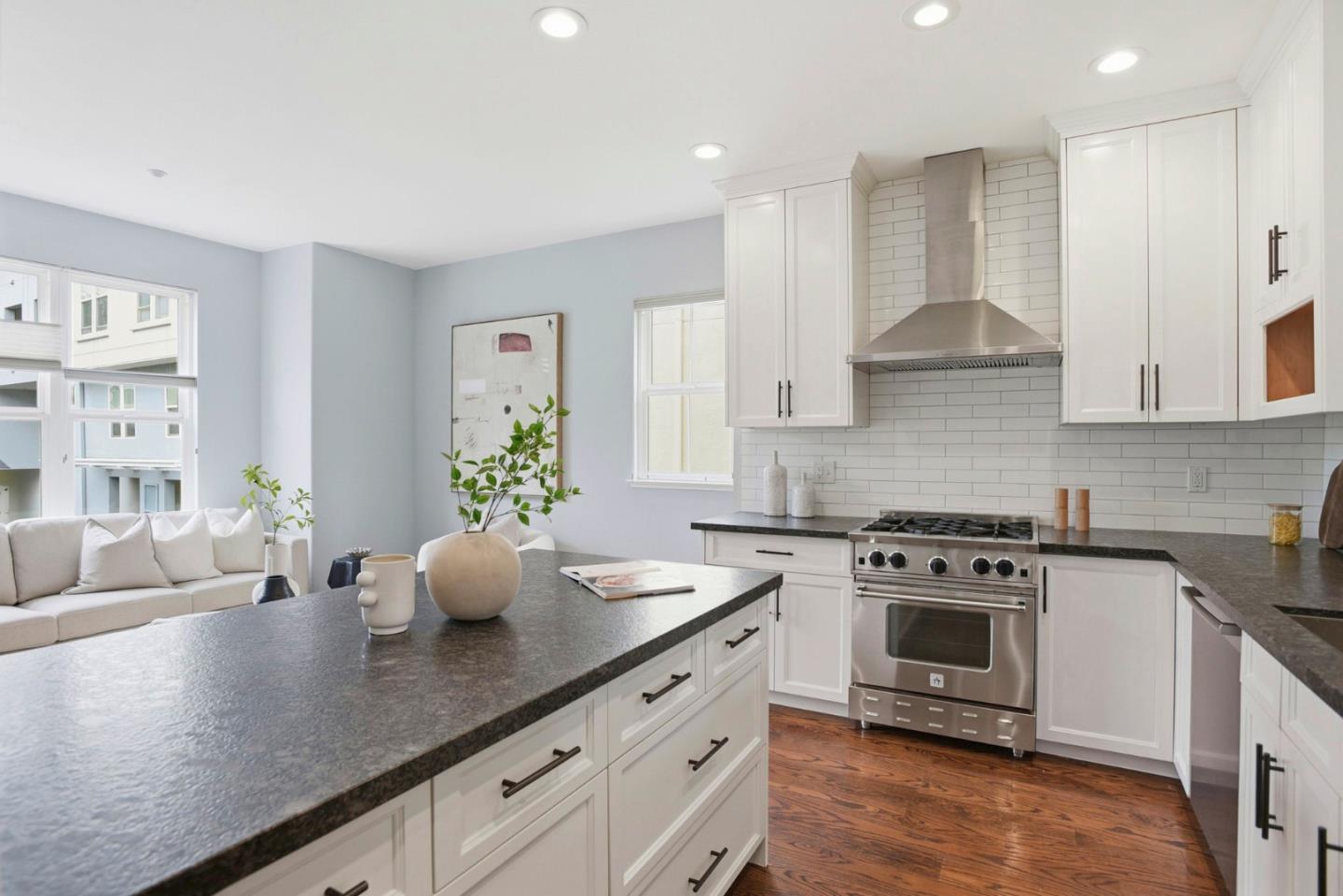 Photo #6: ML82043028 Listing: Photo #6