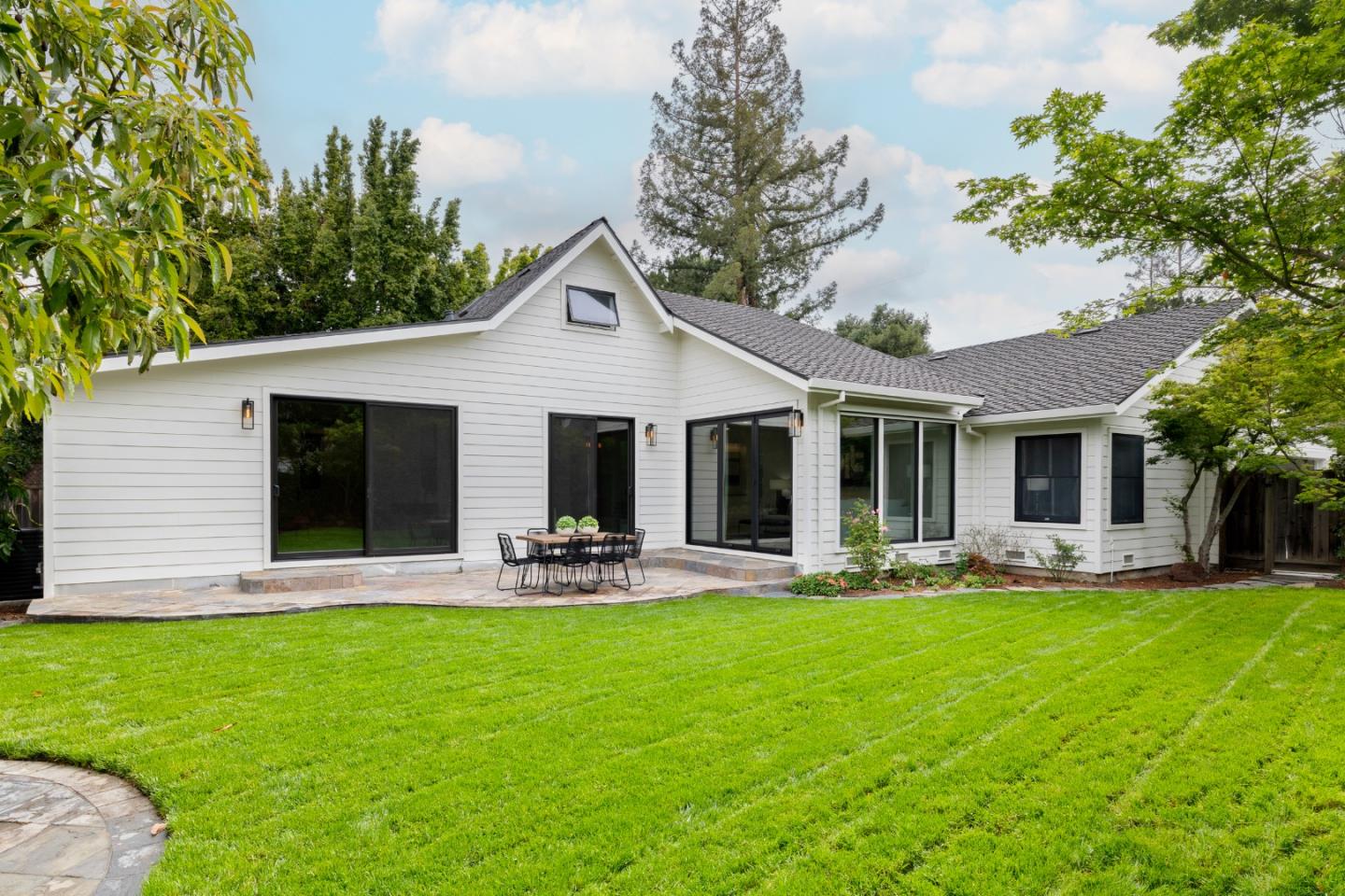 Detail Gallery Image 31 of 35 For 618 Panchita Way, Los Altos,  CA 94022 - 4 Beds | 3 Baths