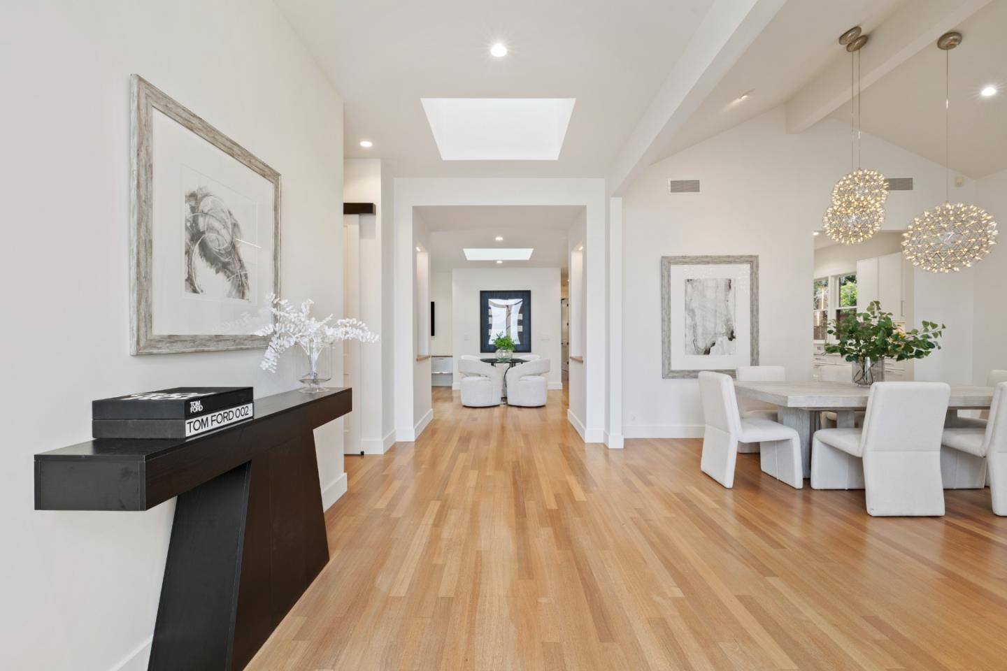 Detail Gallery Image 4 of 35 For 618 Panchita Way, Los Altos,  CA 94022 - 4 Beds | 3 Baths