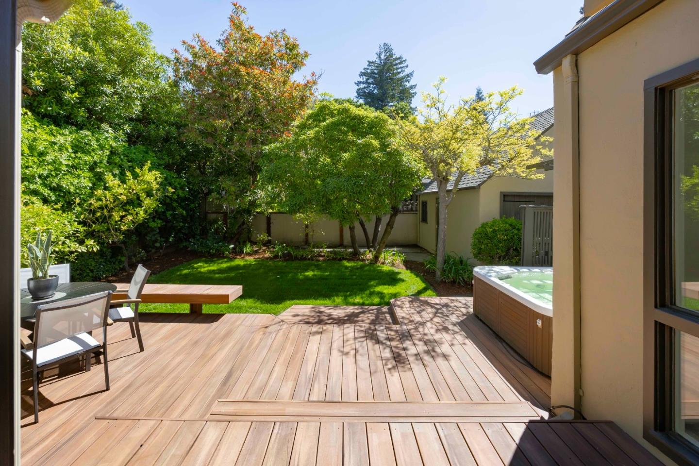 Detail Gallery Image 20 of 23 For 1215 Harriet St, Palo Alto,  CA 94301 - 4 Beds | 2 Baths