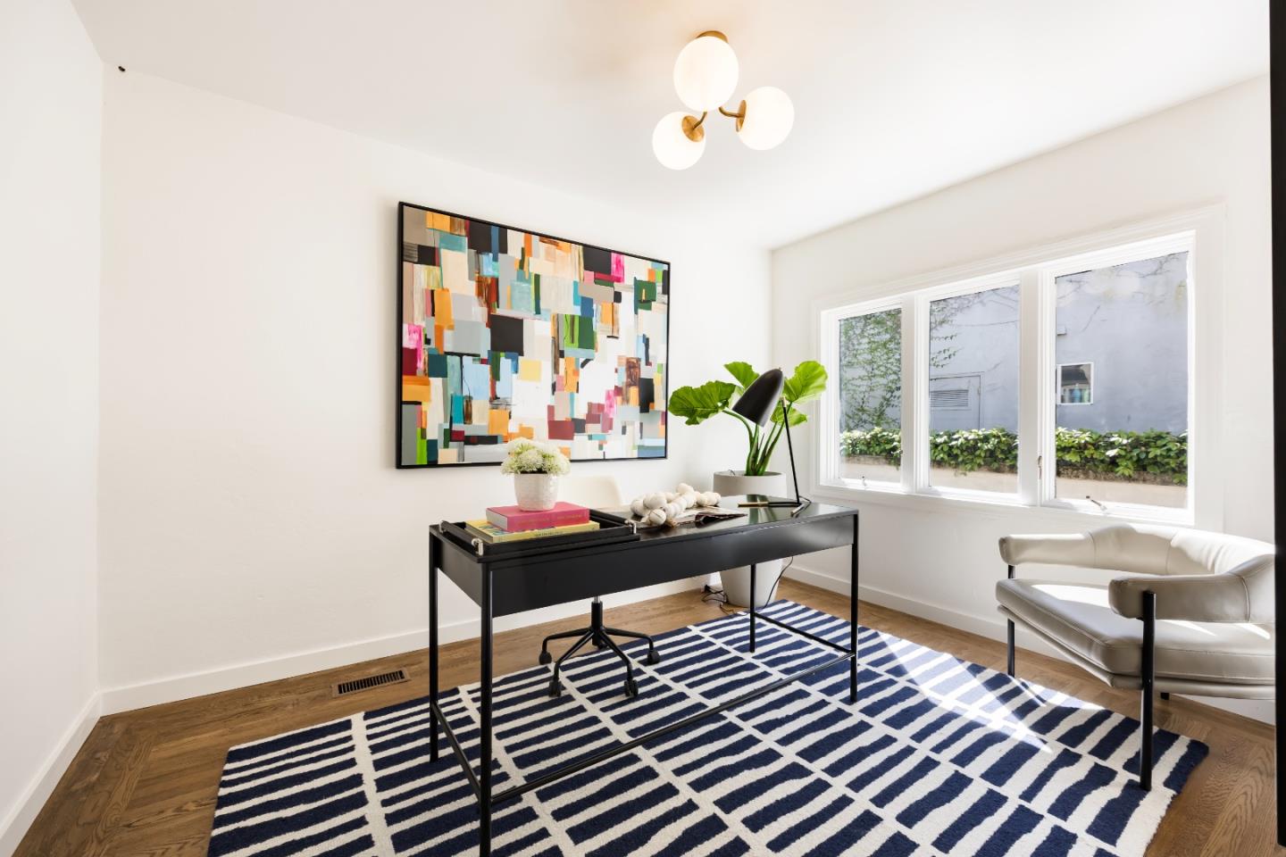 Detail Gallery Image 5 of 23 For 1215 Harriet St, Palo Alto,  CA 94301 - 4 Beds | 2 Baths