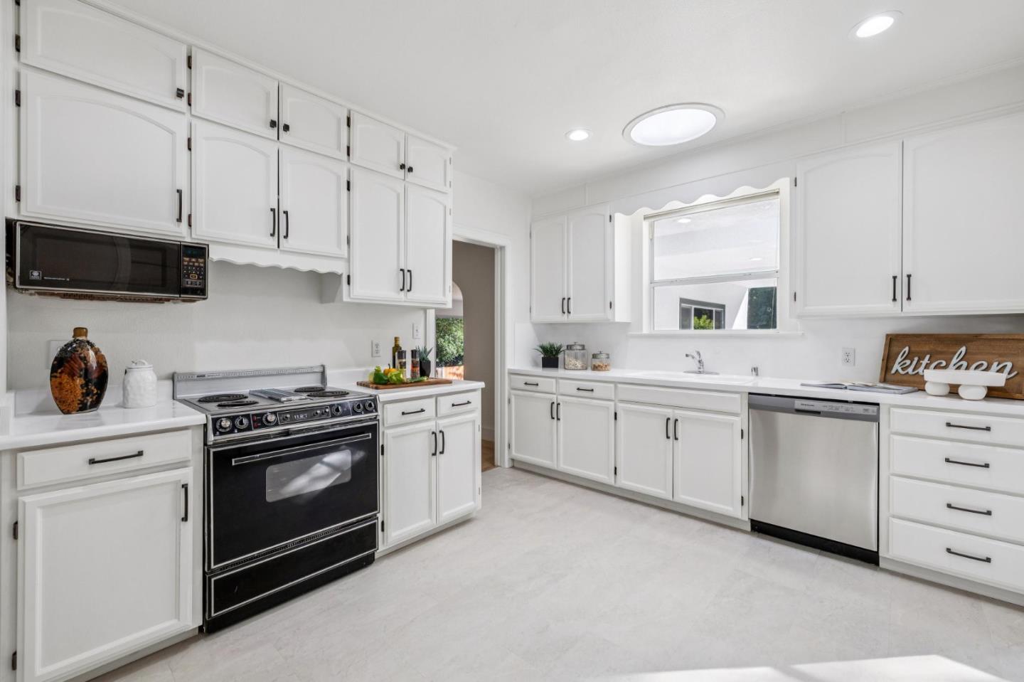 21531 Almaden Road, San Jose, CA, 95120