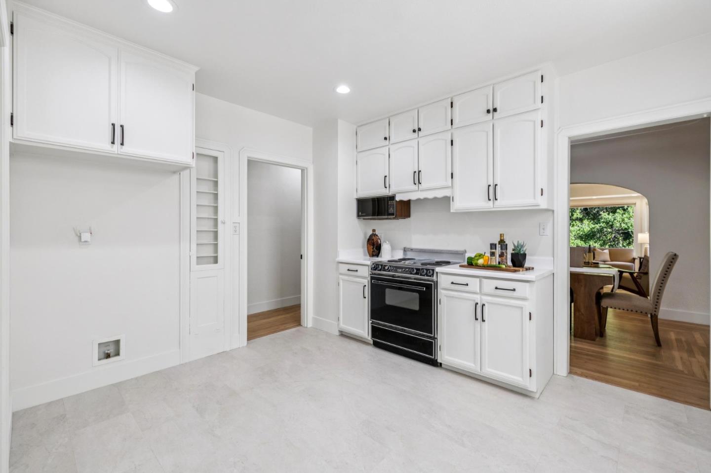 21531 Almaden Road, San Jose, CA, 95120