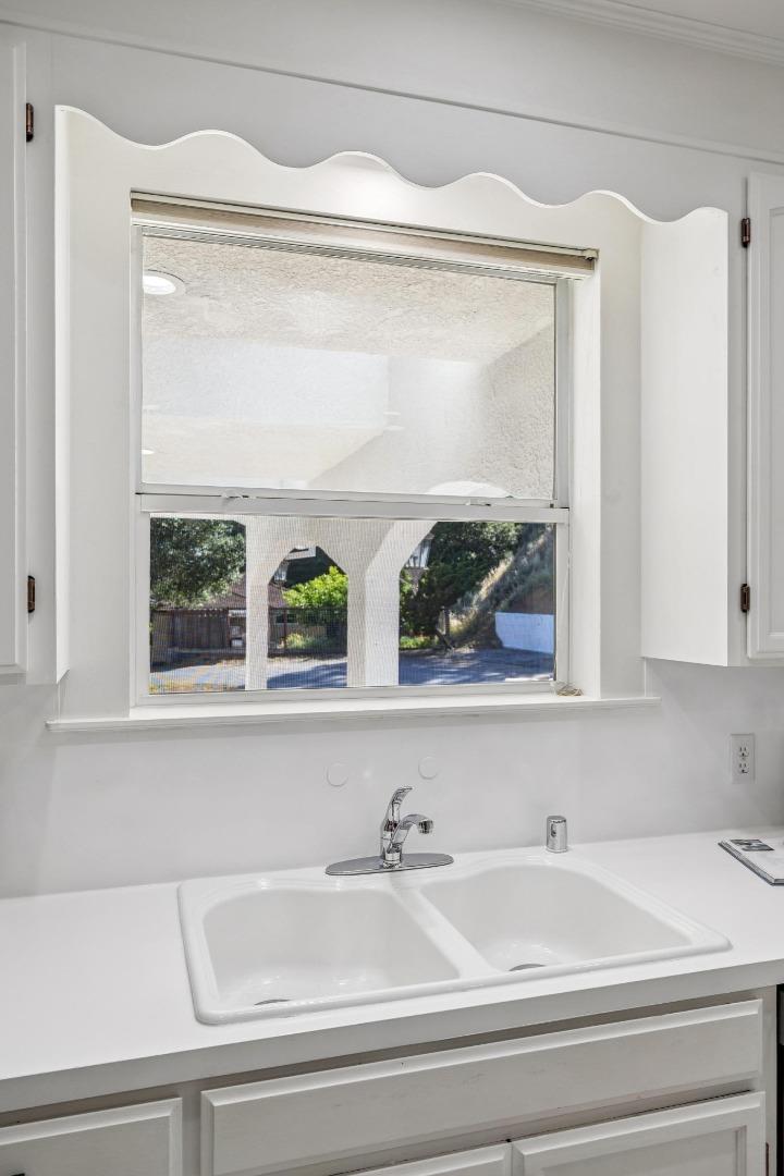 Detail Gallery Image 18 of 45 For 21531 Almaden Rd, San Jose,  CA 95120 - 4 Beds | 2 Baths