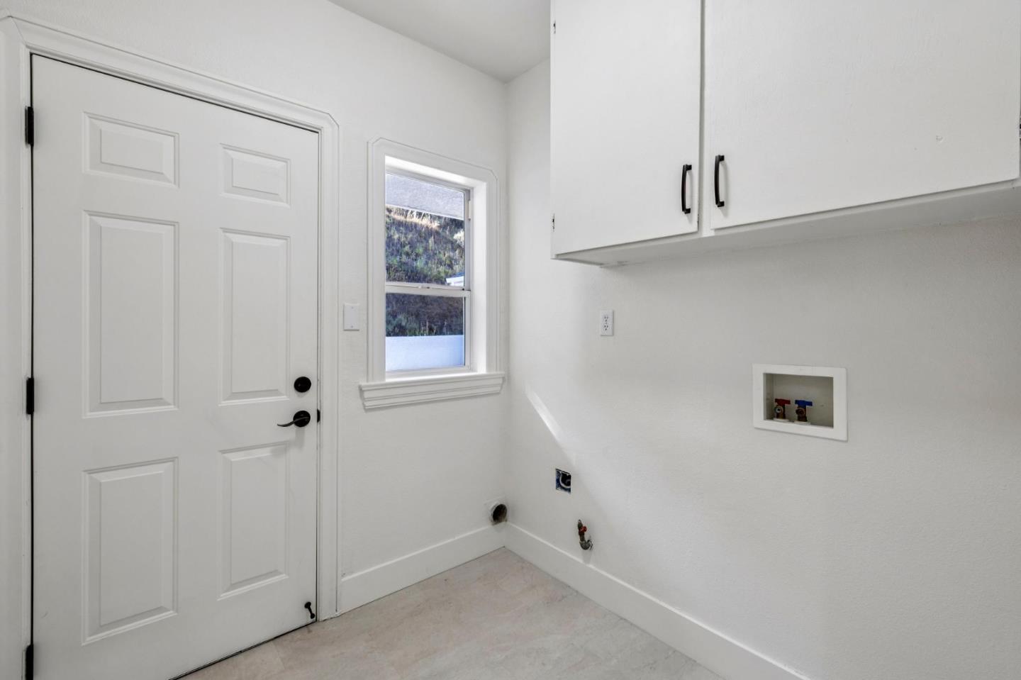 Detail Gallery Image 21 of 45 For 21531 Almaden Rd, San Jose,  CA 95120 - 4 Beds | 2 Baths