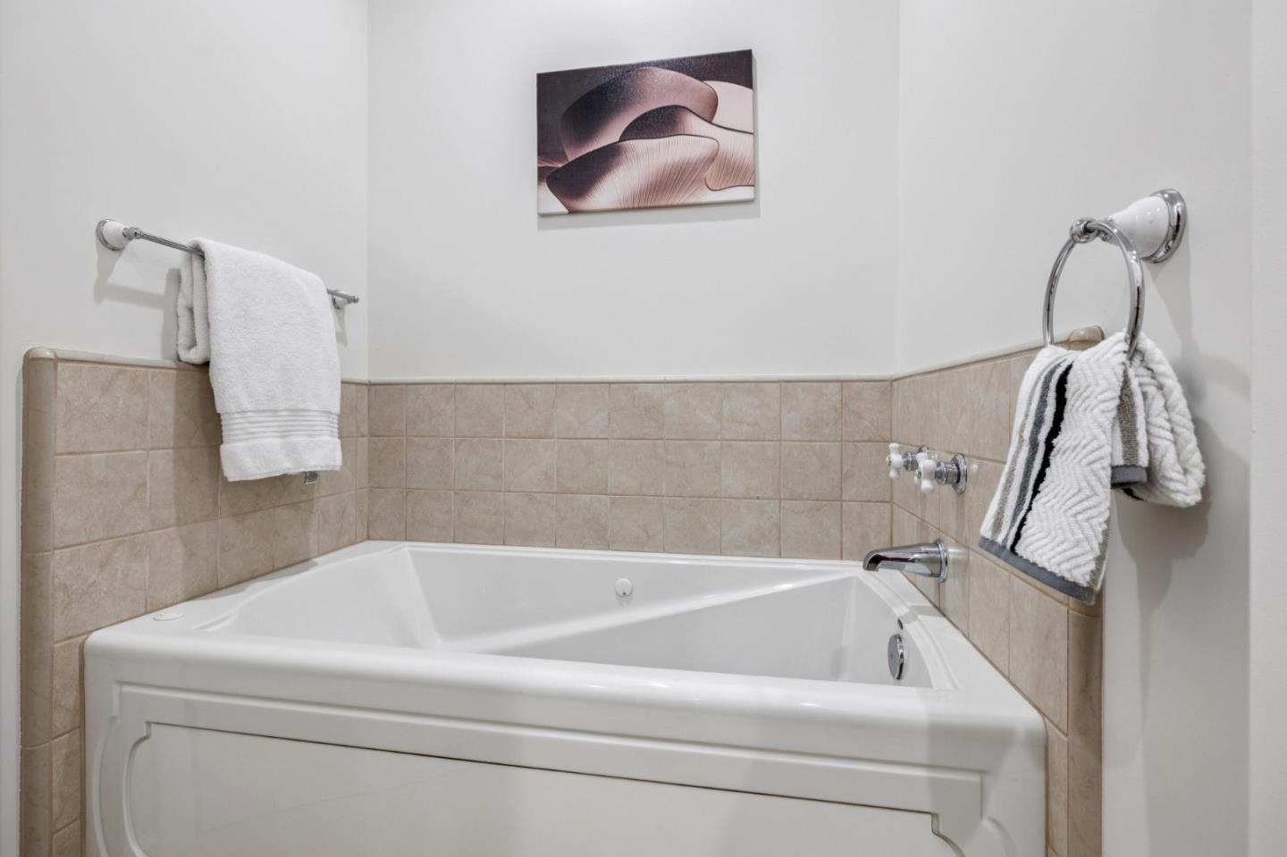 Detail Gallery Image 31 of 45 For 21531 Almaden Rd, San Jose,  CA 95120 - 4 Beds | 2 Baths