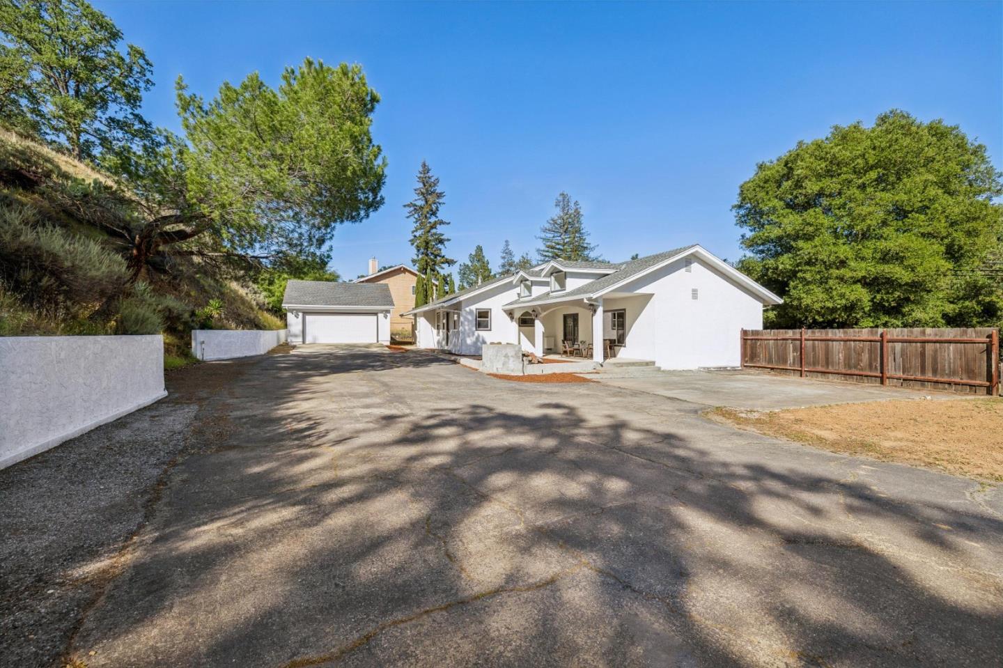 Detail Gallery Image 41 of 45 For 21531 Almaden Rd, San Jose,  CA 95120 - 4 Beds | 2 Baths