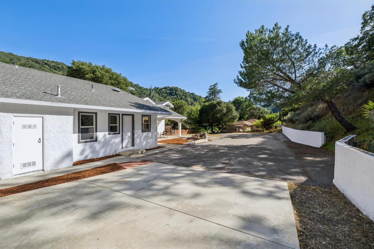 Detail Gallery Image 43 of 45 For 21531 Almaden Rd, San Jose,  CA 95120 - 4 Beds | 2 Baths