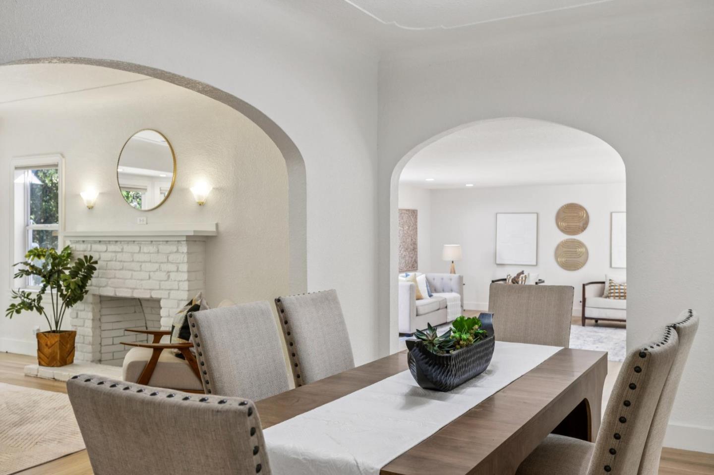 Detail Gallery Image 9 of 45 For 21531 Almaden Rd, San Jose,  CA 95120 - 4 Beds | 2 Baths