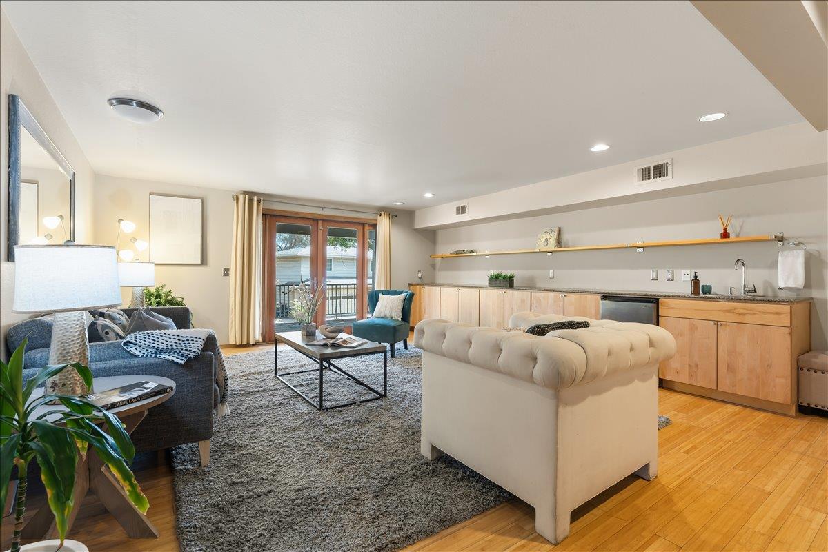 Detail Gallery Image 23 of 31 For 22213 Quinterno Ct, Cupertino,  CA 95014 - 4 Beds | 3 Baths