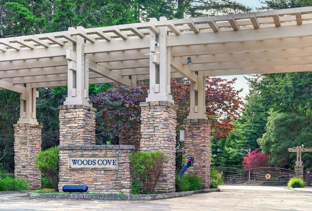 Detail Gallery Image 2 of 69 For 121 Palomino Way, Santa Cruz,  CA 95060 - 4 Beds | 4/1 Baths