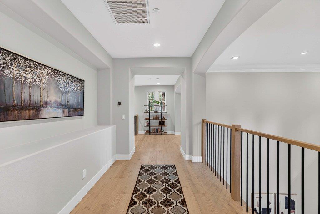 Detail Gallery Image 37 of 69 For 121 Palomino Way, Santa Cruz,  CA 95060 - 4 Beds | 4/1 Baths