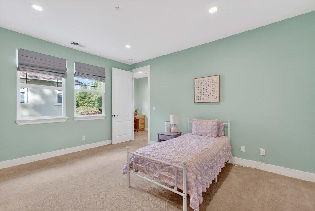 Detail Gallery Image 49 of 69 For 121 Palomino Way, Santa Cruz,  CA 95060 - 4 Beds | 4/1 Baths