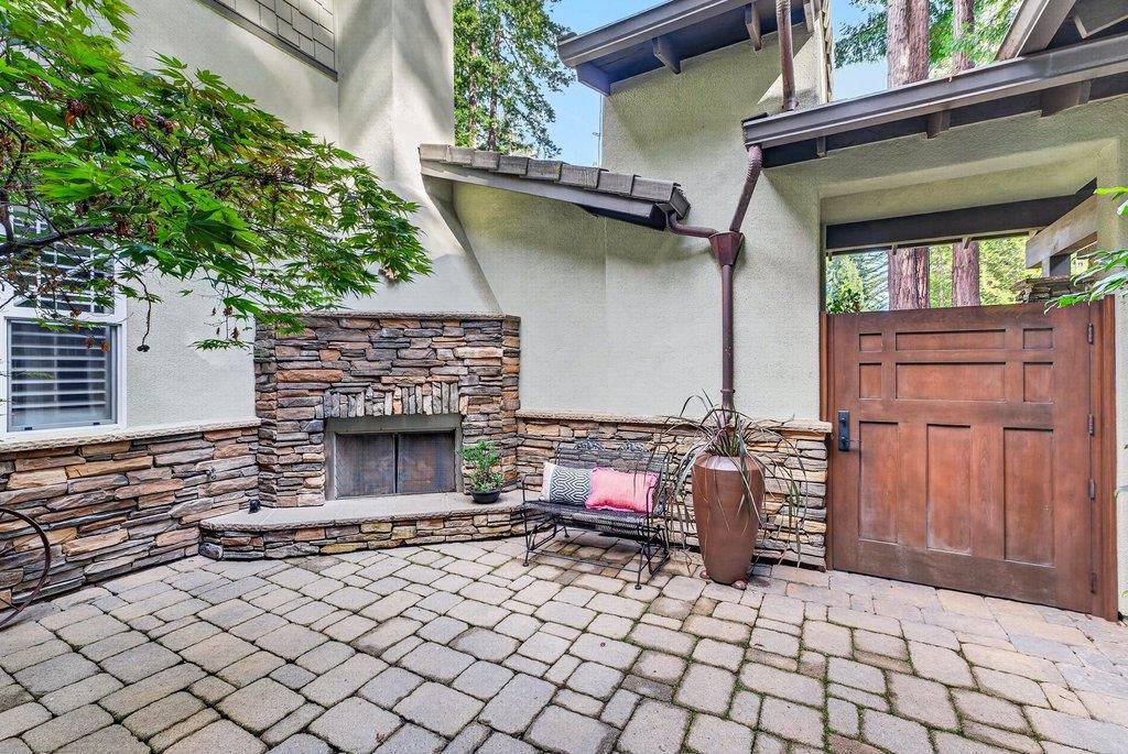 Detail Gallery Image 53 of 69 For 121 Palomino Way, Santa Cruz,  CA 95060 - 4 Beds | 4/1 Baths