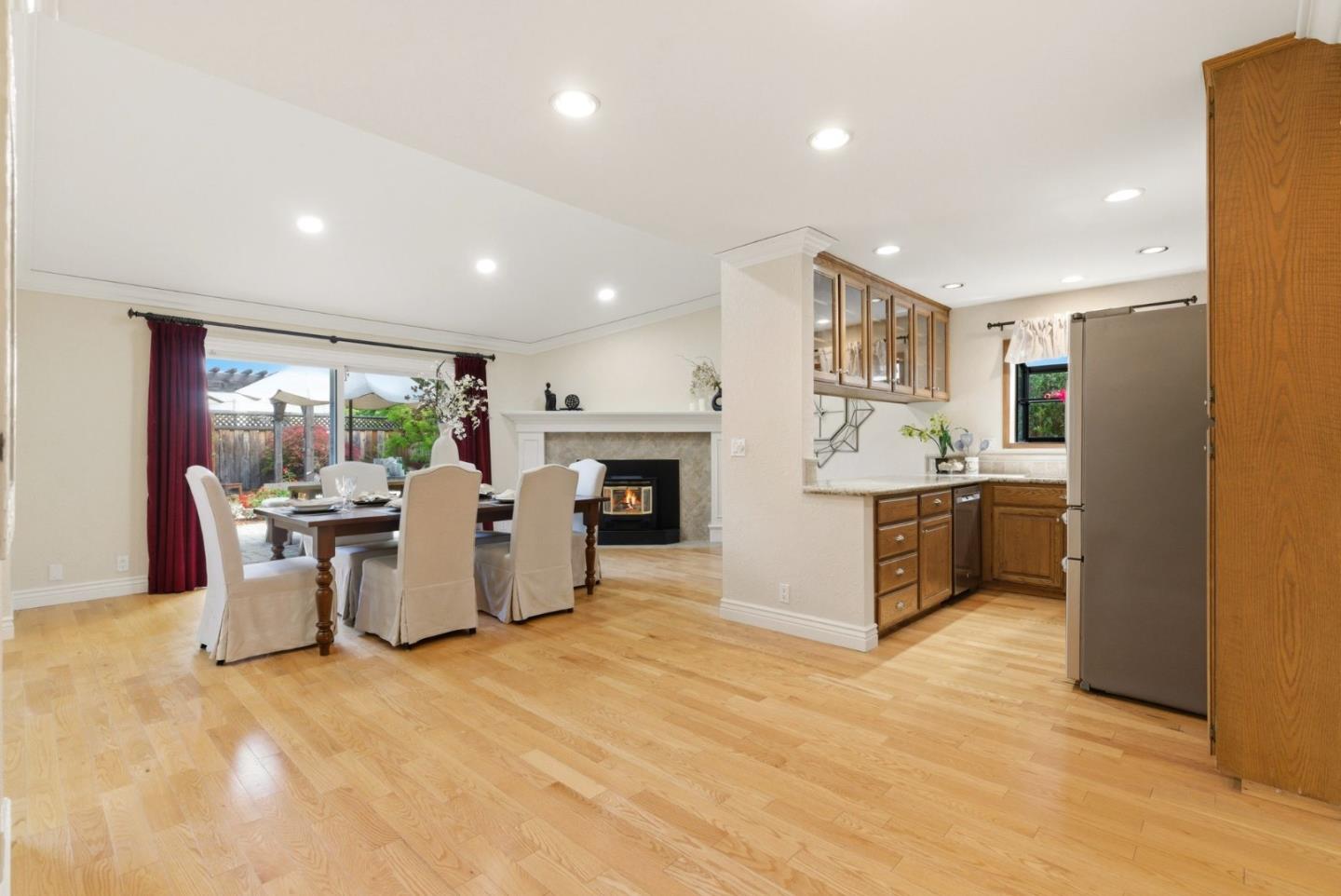 Detail Gallery Image 11 of 54 For 1007 Howard Ave, Gilroy,  CA 95020 - 3 Beds | 2 Baths