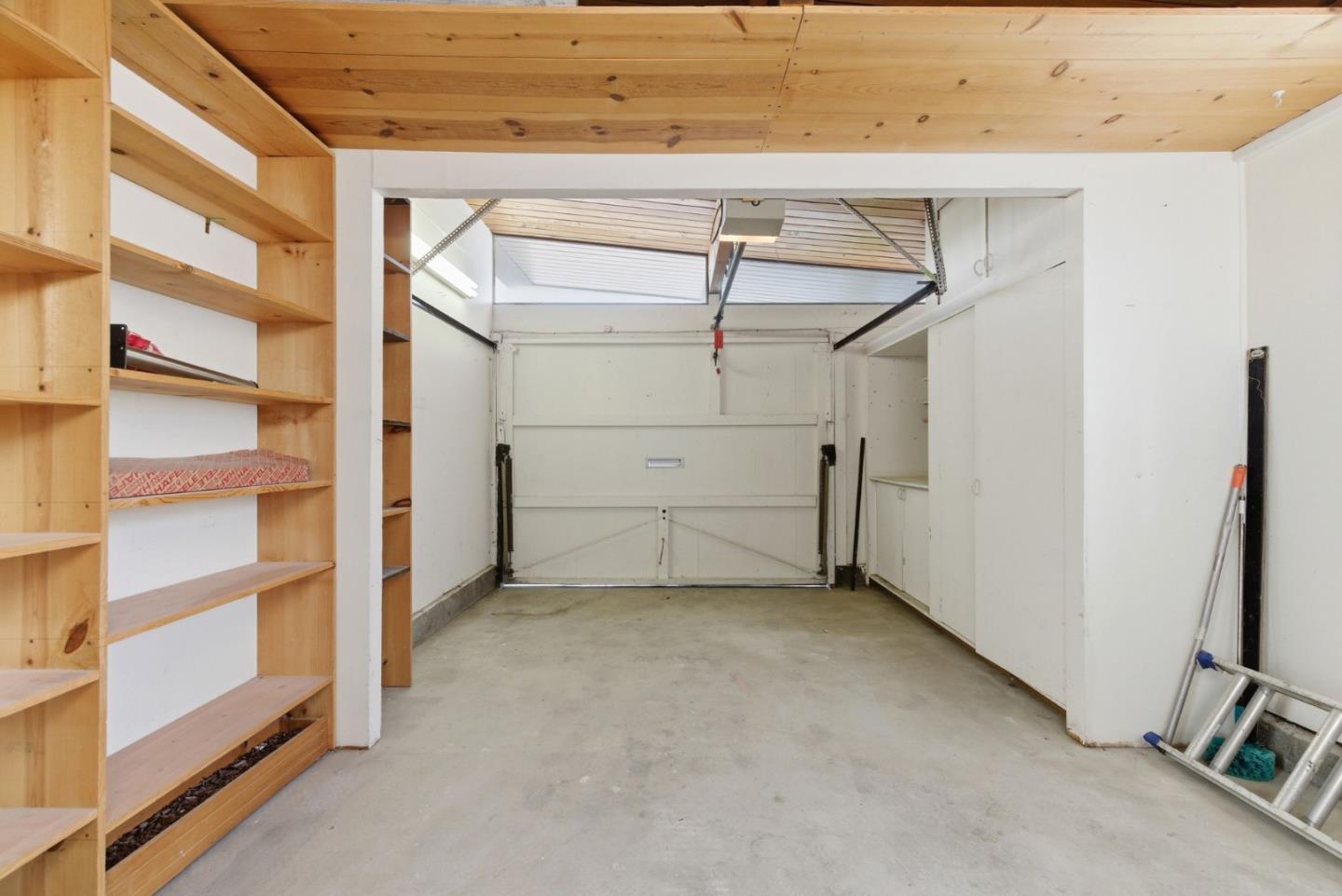 Detail Gallery Image 43 of 44 For 1157 Regia Ct, Sunnyvale,  CA 94087 - 4 Beds | 3 Baths