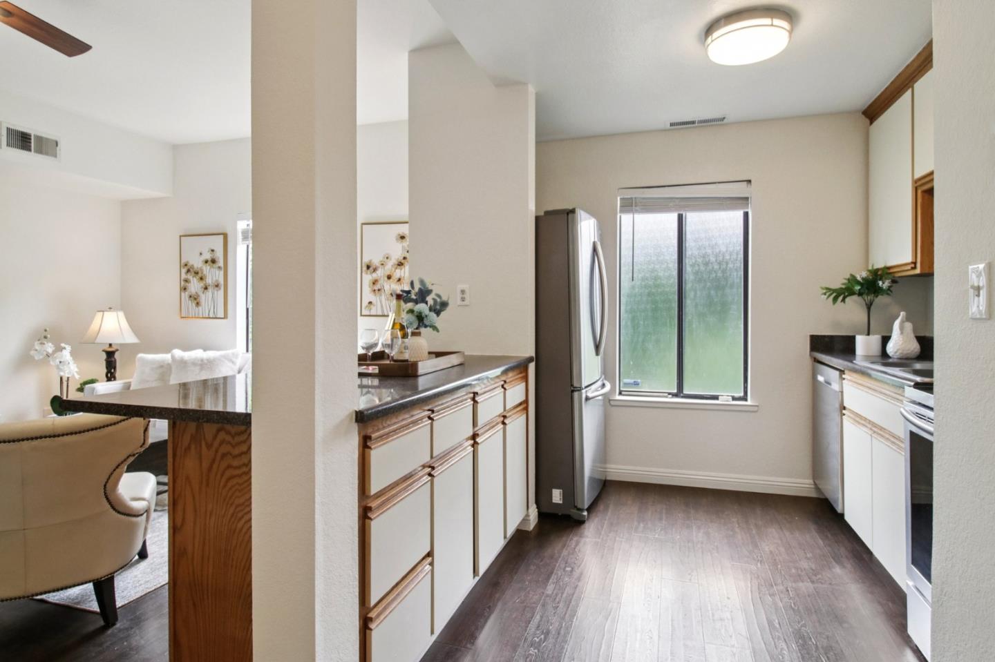 Photo #10: ML82043041 Listing: Photo #10