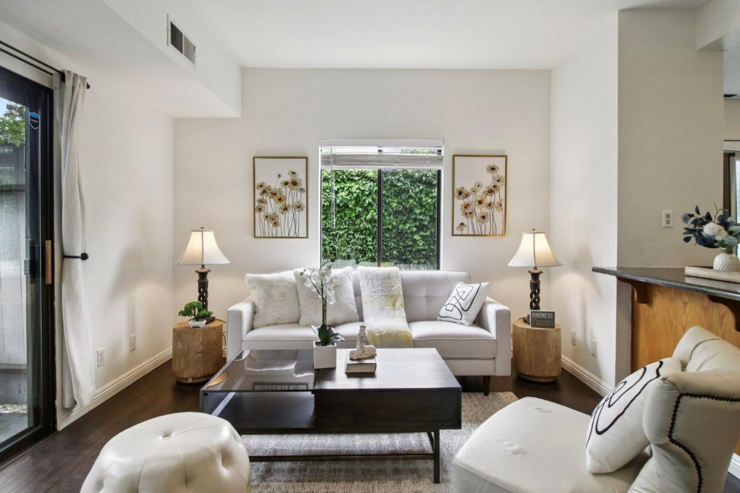 Photo #4: ML82043041 Listing: Photo #4