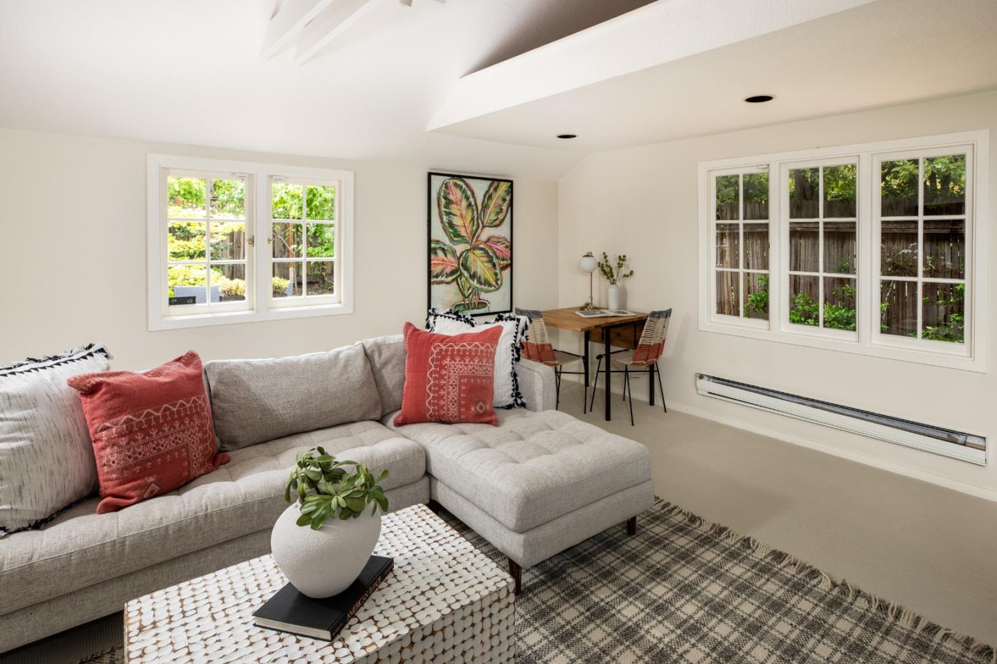 Detail Gallery Image 21 of 52 For 1880 Fulton St, Palo Alto,  CA 94303 - 4 Beds | 3 Baths