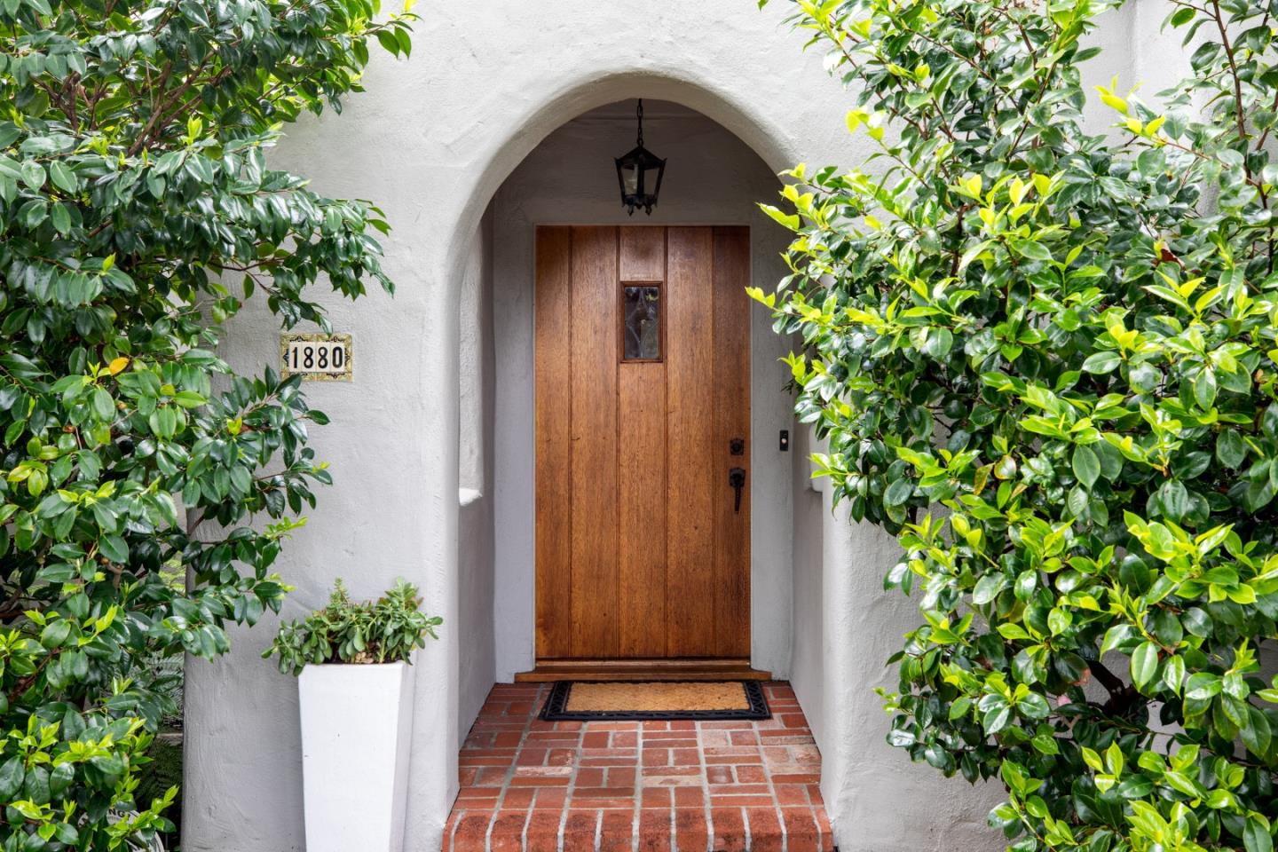 Detail Gallery Image 3 of 52 For 1880 Fulton St, Palo Alto,  CA 94303 - 4 Beds | 3 Baths