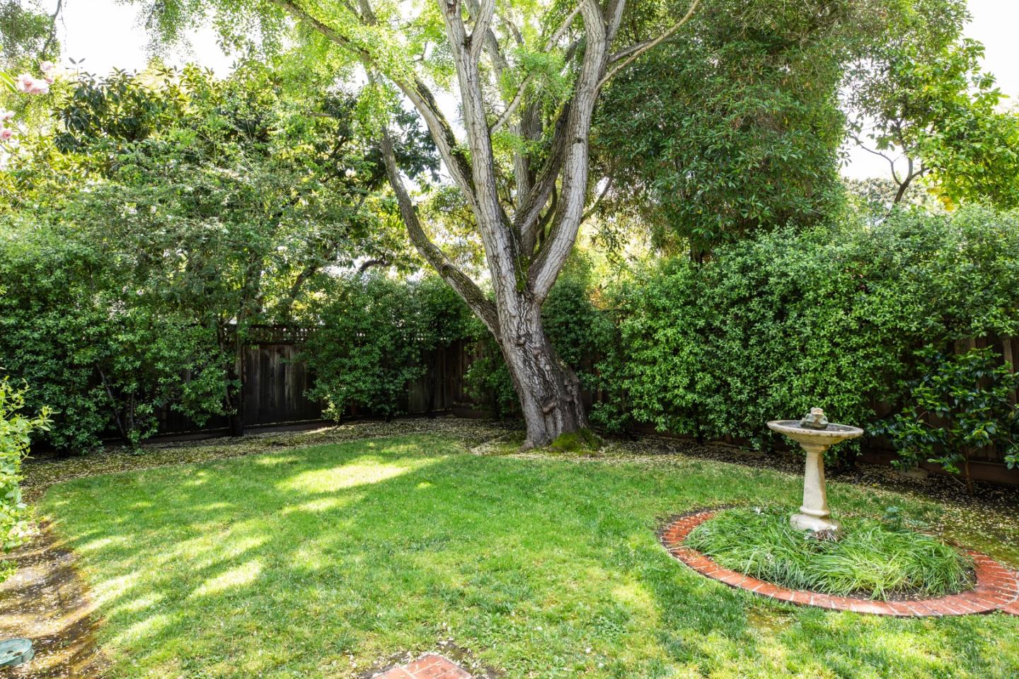 Detail Gallery Image 48 of 52 For 1880 Fulton St, Palo Alto,  CA 94303 - 4 Beds | 3 Baths