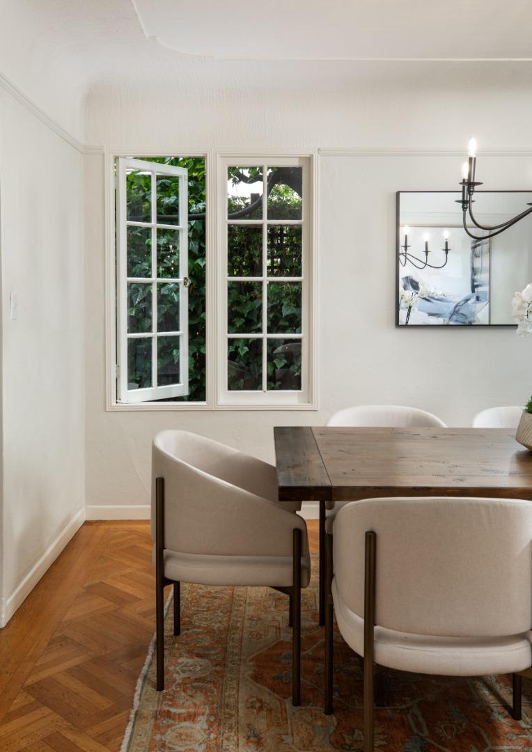 Detail Gallery Image 9 of 52 For 1880 Fulton St, Palo Alto,  CA 94303 - 4 Beds | 3 Baths