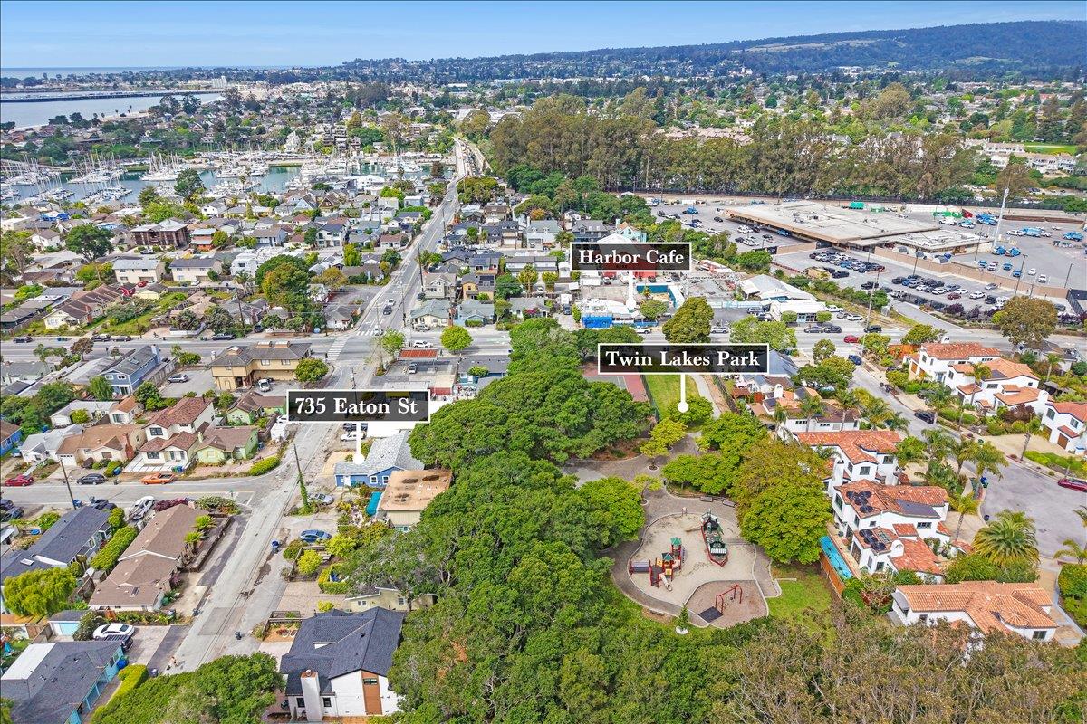 Detail Gallery Image 30 of 36 For 735 Eaton St, Santa Cruz,  CA 95062 - 2 Beds | 1/1 Baths