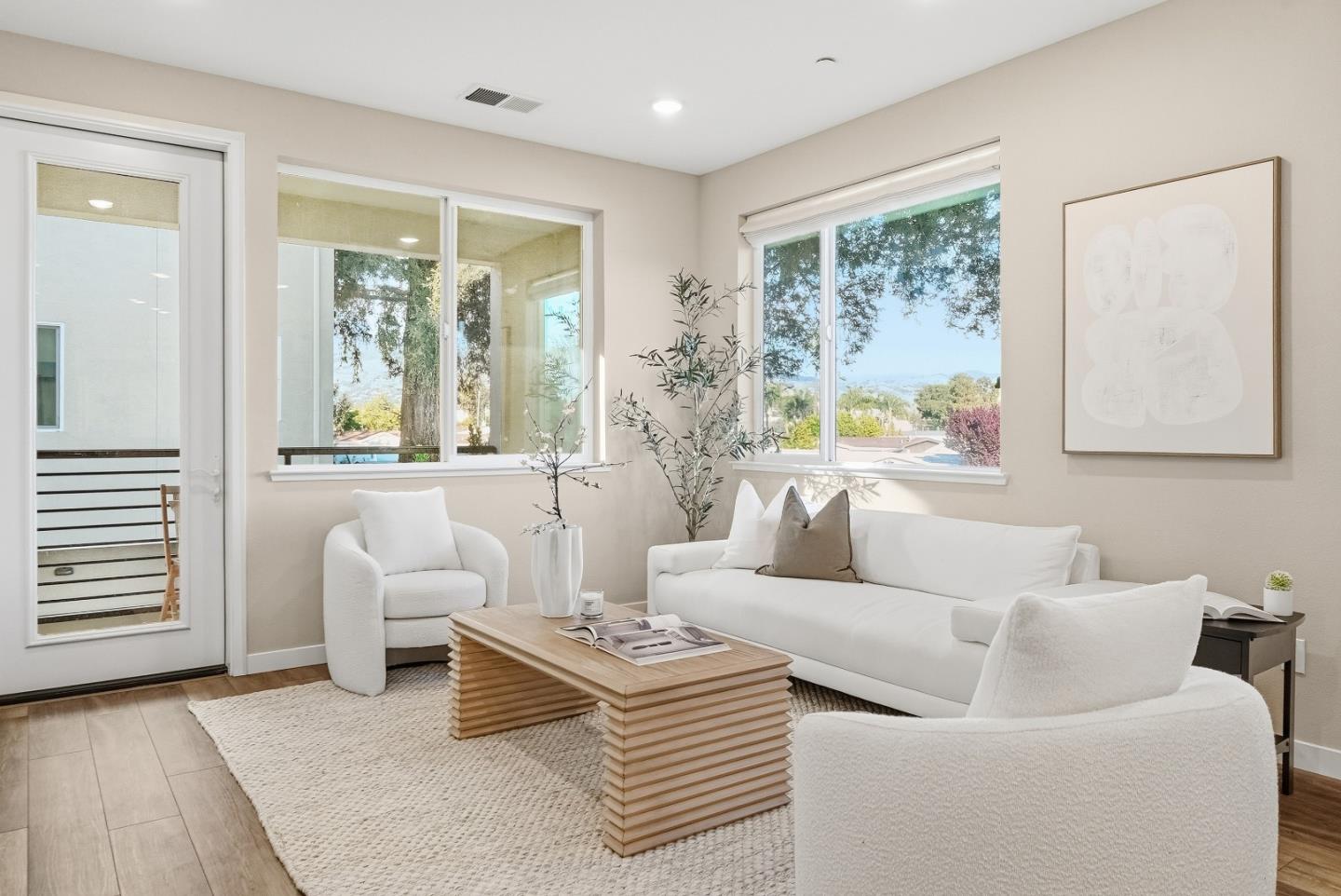 Photo #5: ML82043044 Listing: Photo #5