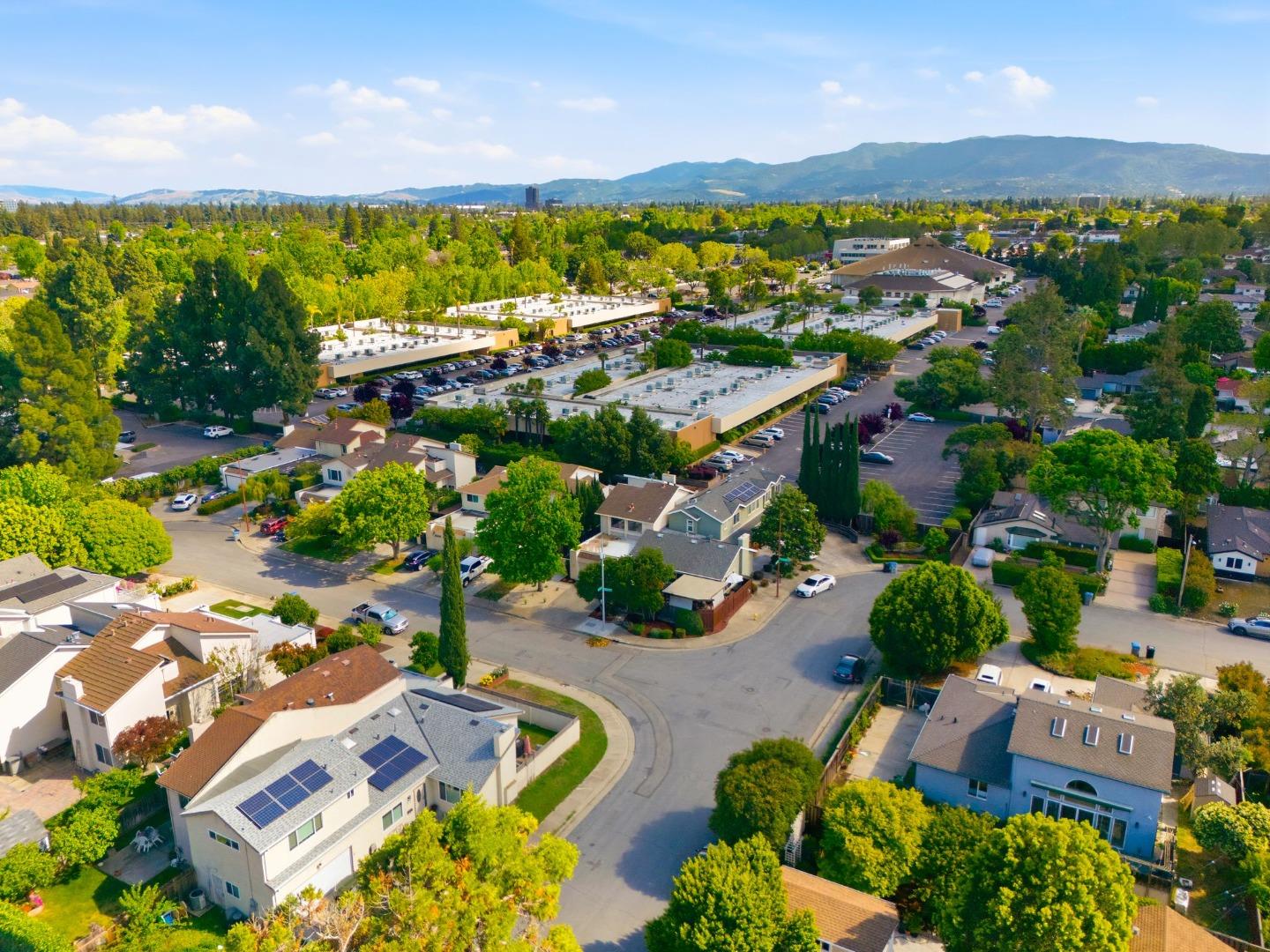 Detail Gallery Image 36 of 43 For 3133 Acorn Ct, San Jose,  CA 95117 - 3 Beds | 2/1 Baths