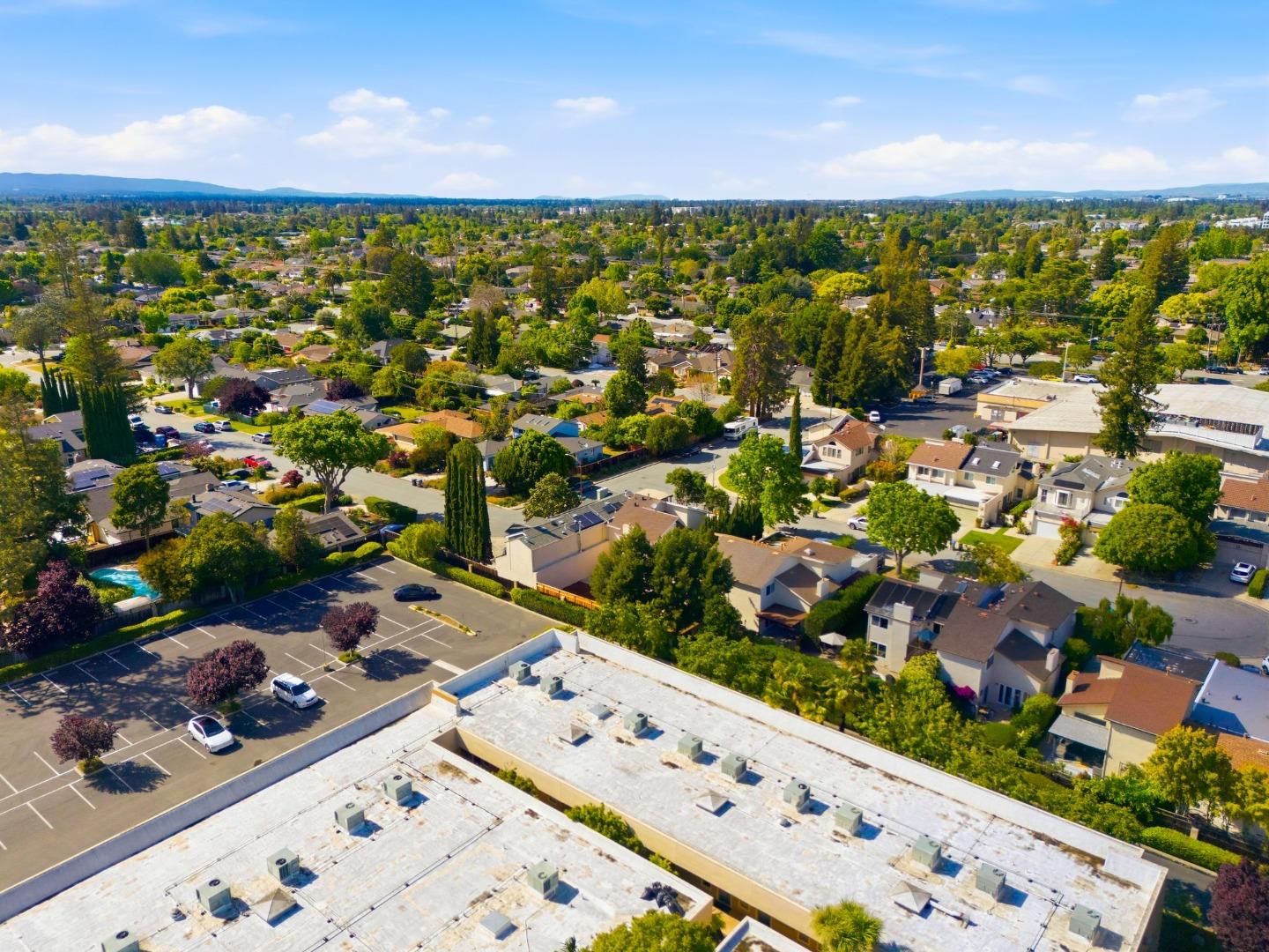 Detail Gallery Image 38 of 43 For 3133 Acorn Ct, San Jose,  CA 95117 - 3 Beds | 2/1 Baths
