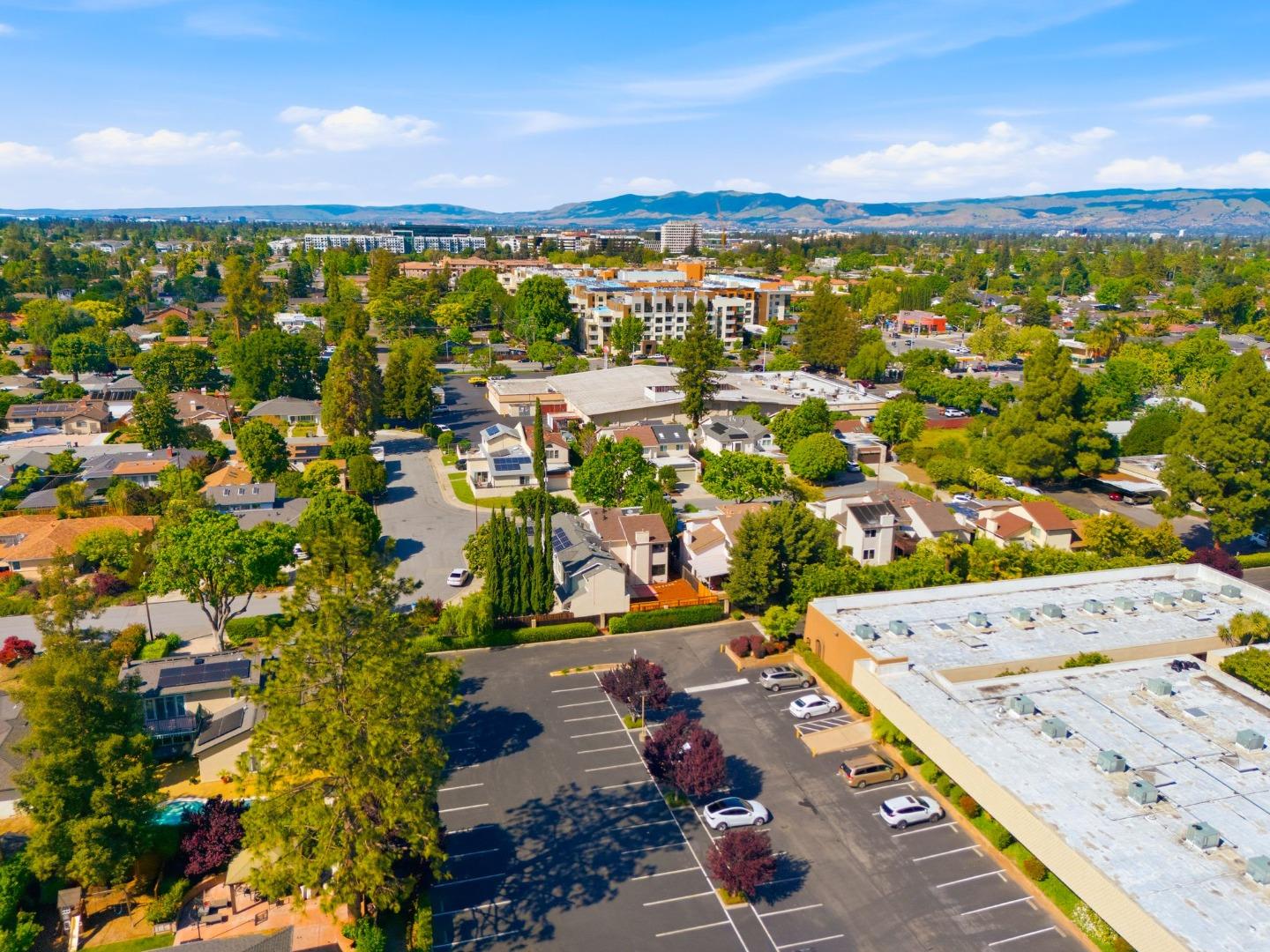 Detail Gallery Image 39 of 43 For 3133 Acorn Ct, San Jose,  CA 95117 - 3 Beds | 2/1 Baths