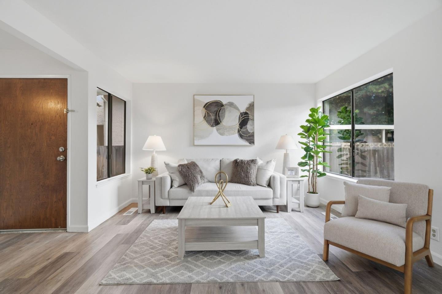 Detail Gallery Image 7 of 43 For 3133 Acorn Ct, San Jose,  CA 95117 - 3 Beds | 2/1 Baths